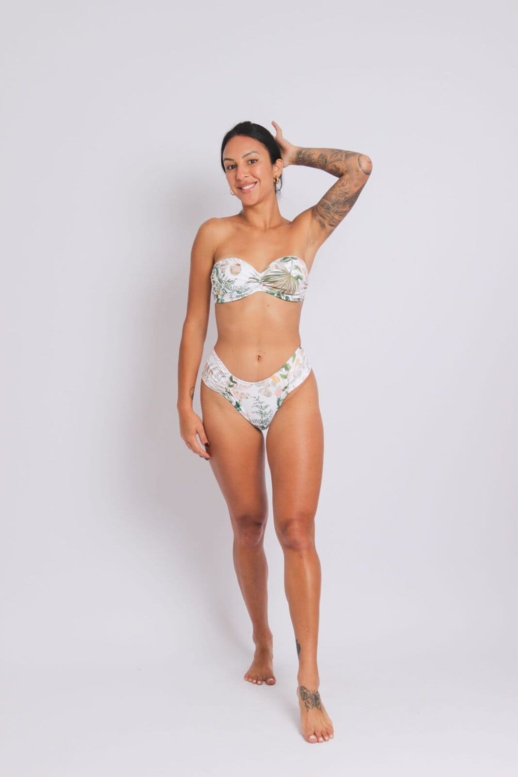 2405 - Calcinha do Biquíni Com Lateral Larga Franzida Luxemburgo - Duna Casual