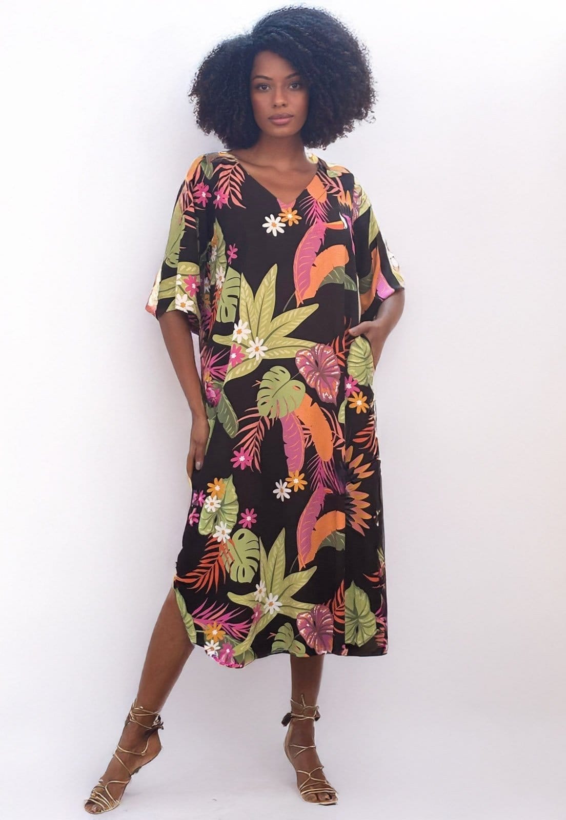 Vestido Midi Amazonia Vital Abapã Plano com Bolso Estampa Noite Botânica