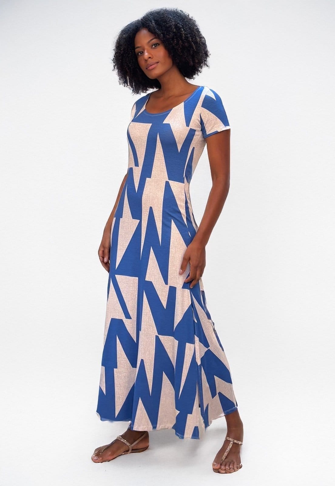 Vestido Longo Malha Gola Canoa Manga Curta Geométrico Blue