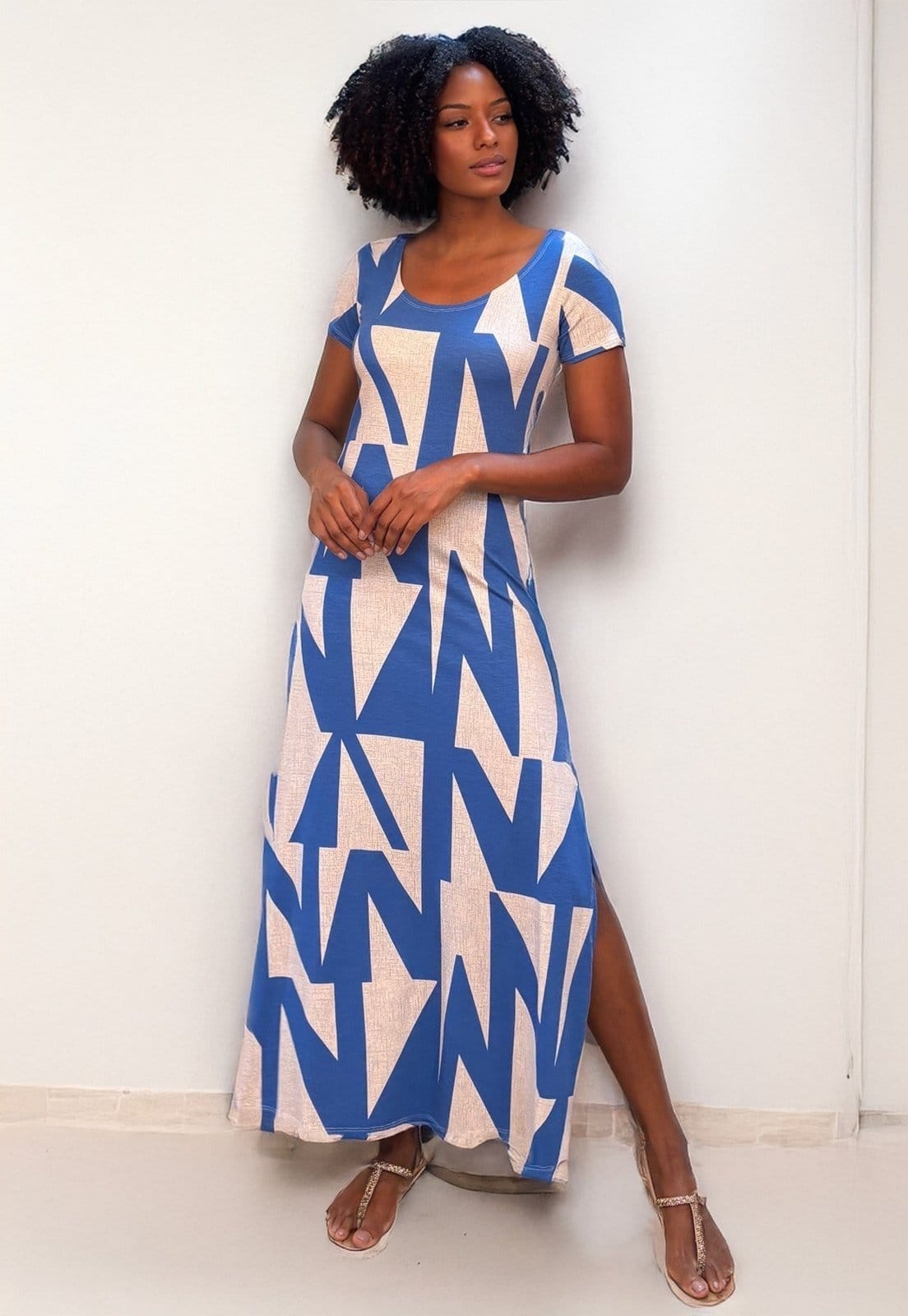 Vista 2 Vestido Longo Malha Gola Canoa Manga Curta Geométrico Blue Amazonia Vital azul/branco/estampado blue