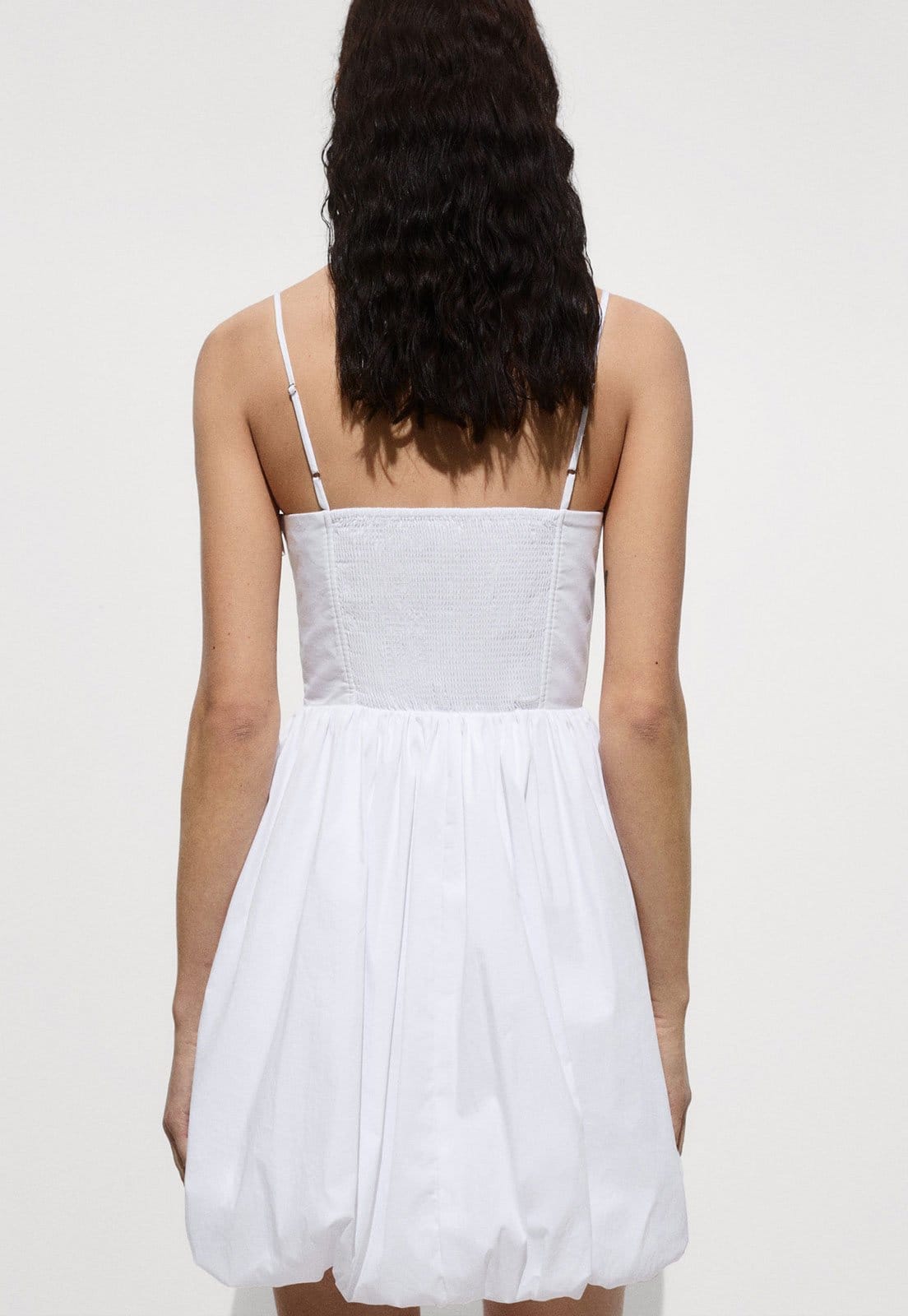 Vista 2 Vestido Mango Curto Acinturado Mango branco