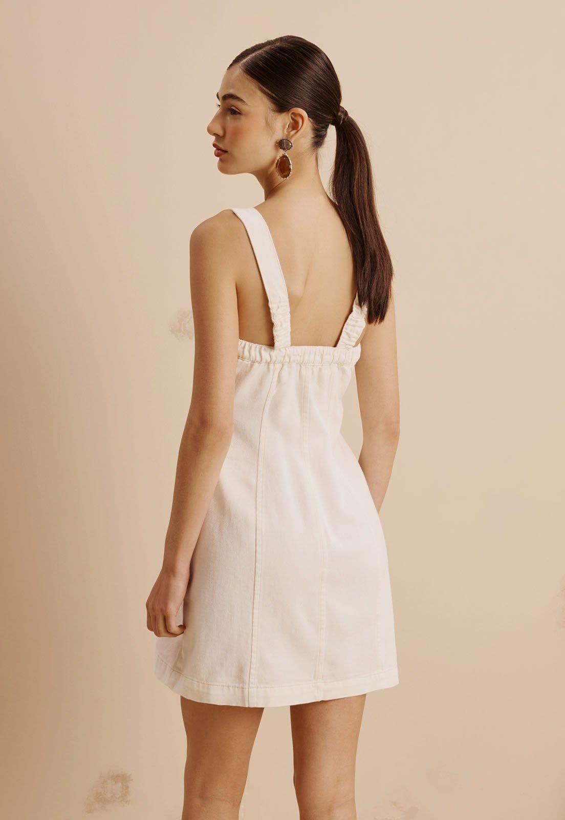 Vista 2 Vestido Curto Sarja Liso CaCay off-white