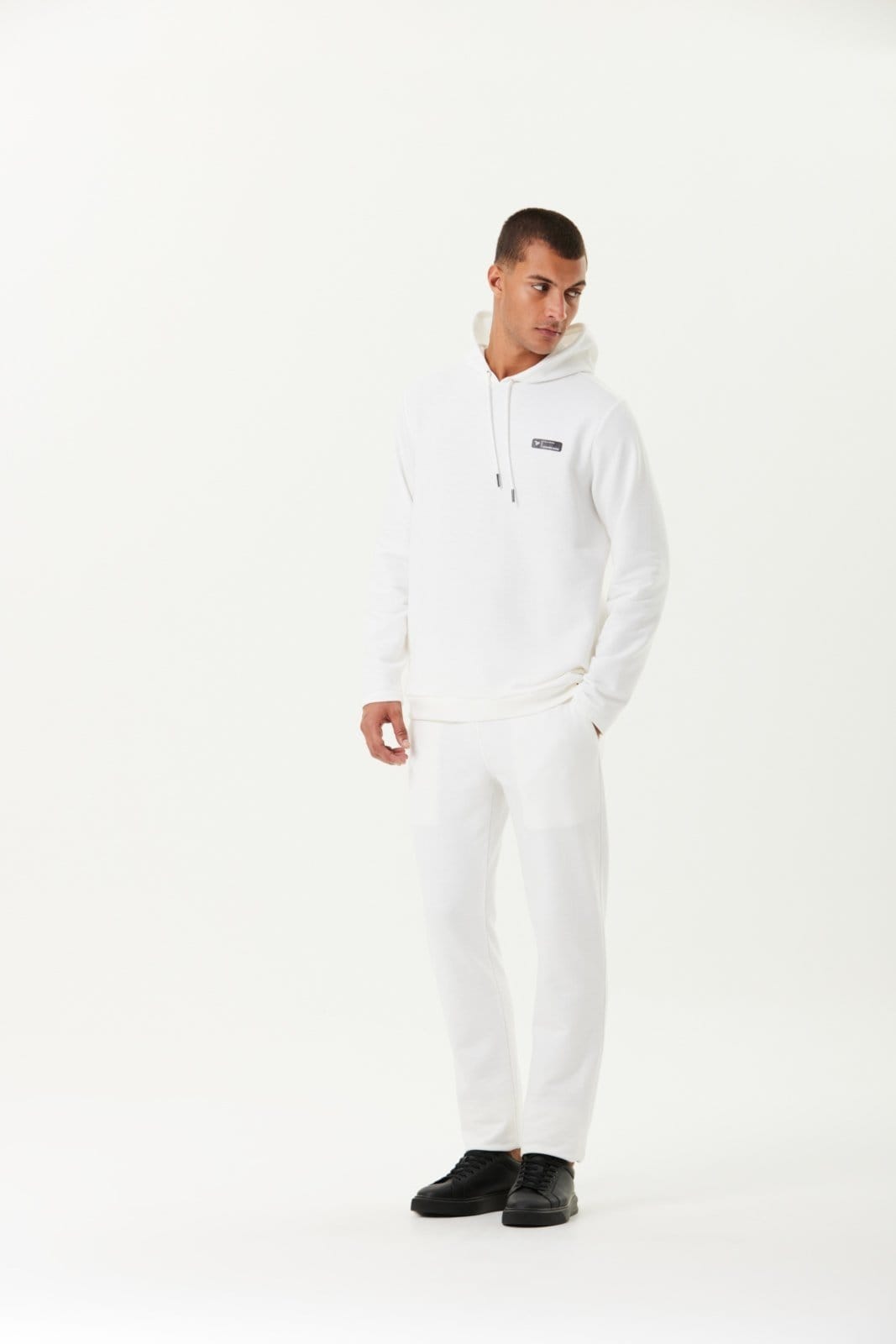 Vista 2 Calça Moleton Traymon Com Elástico Off White Traymon off-white white