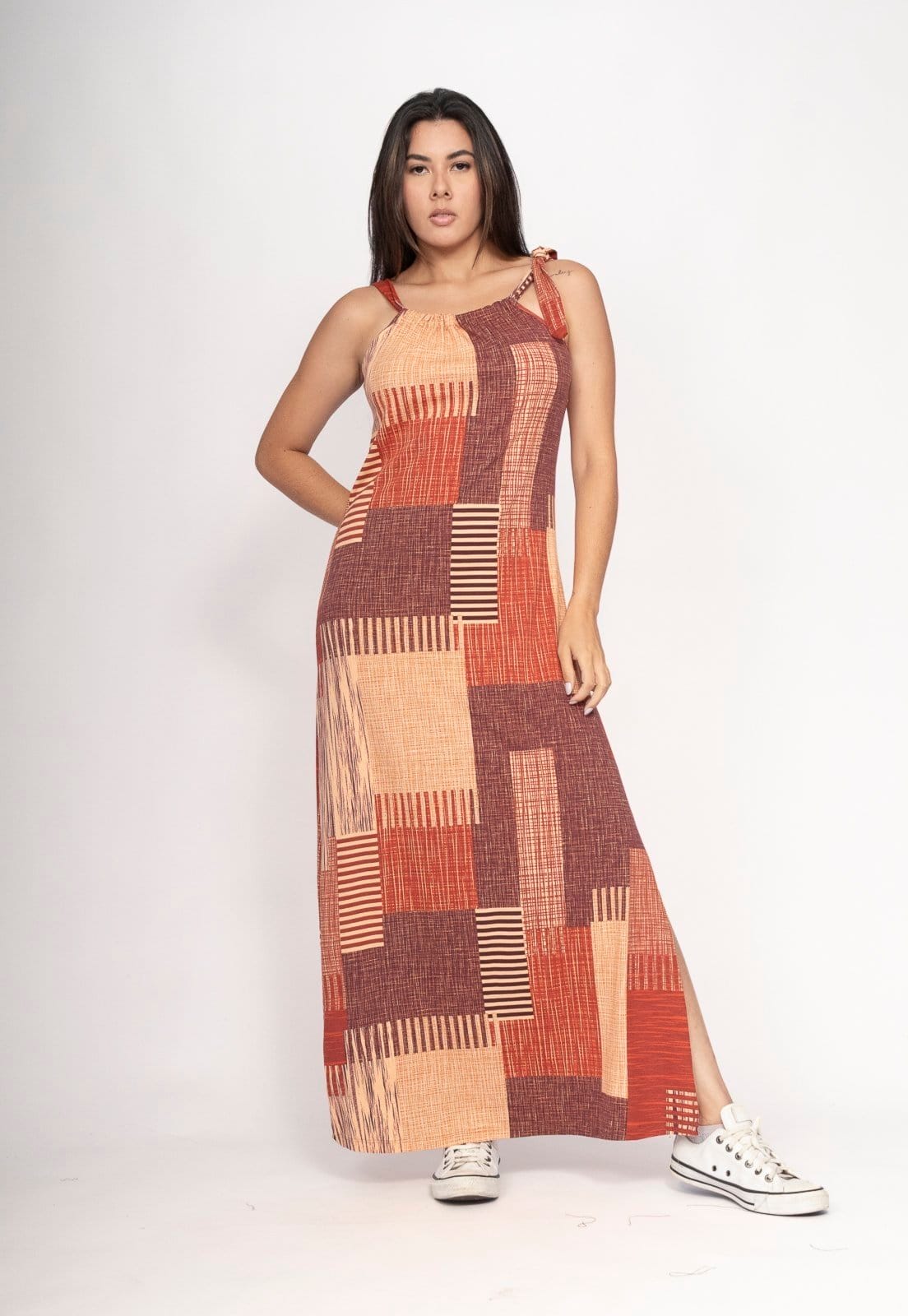 Vista 2 Vestido Amaoznia Vital Capotira Longo Malha Alça Ajustável Tramas do Sol Amazonia Vital estampado