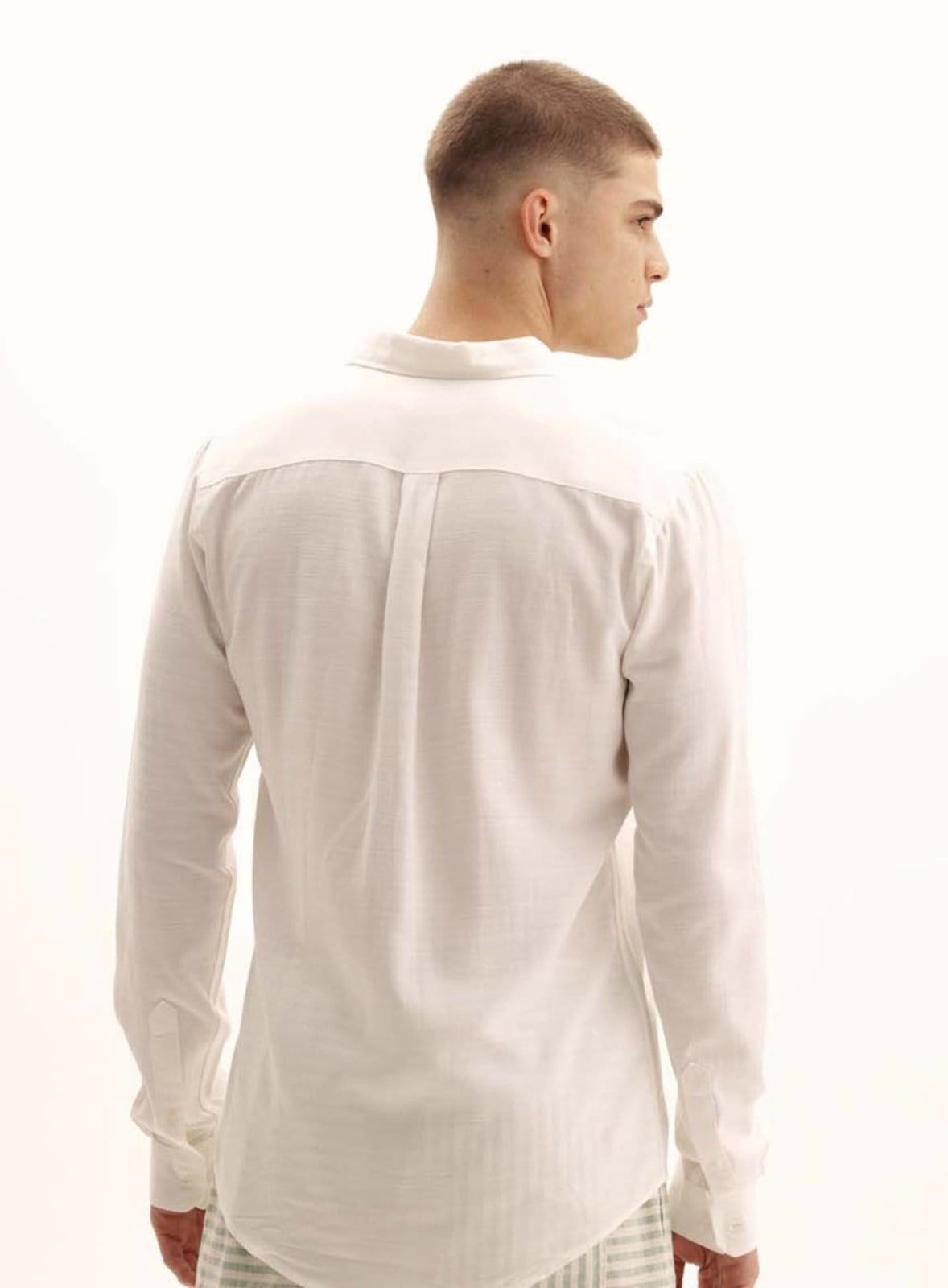 Vista 2 Camisa Casual Triton Off Shell Triton branco