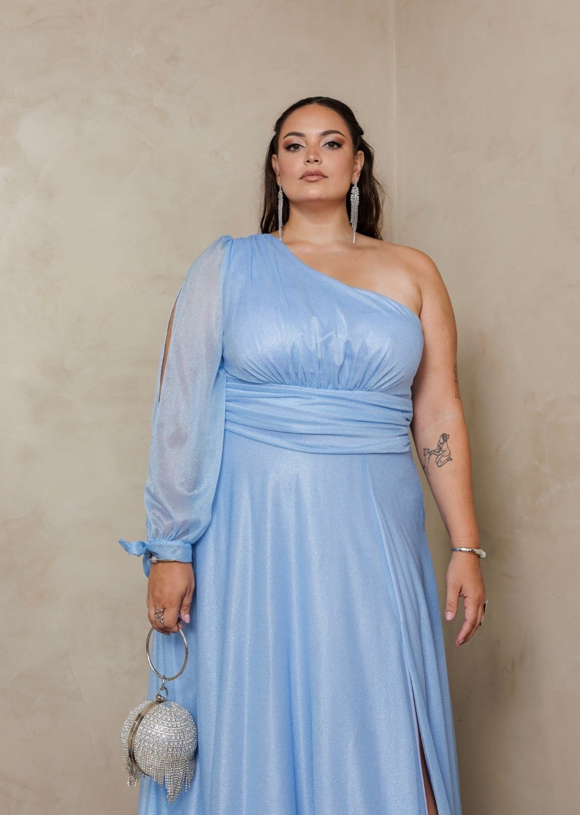 Vestido Longo de Festa Plus Size Madrinhas Nula Manga com Fenda Glaucia Serenity - 2