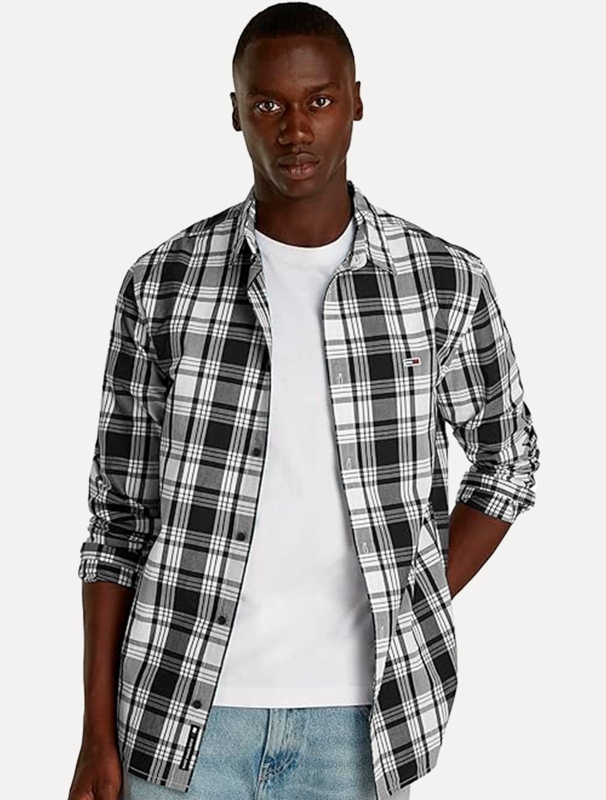 Vista principal Camisa Tommy Jeans Masculina Regular Poplin Check Preta Tommy Jeans xadrez