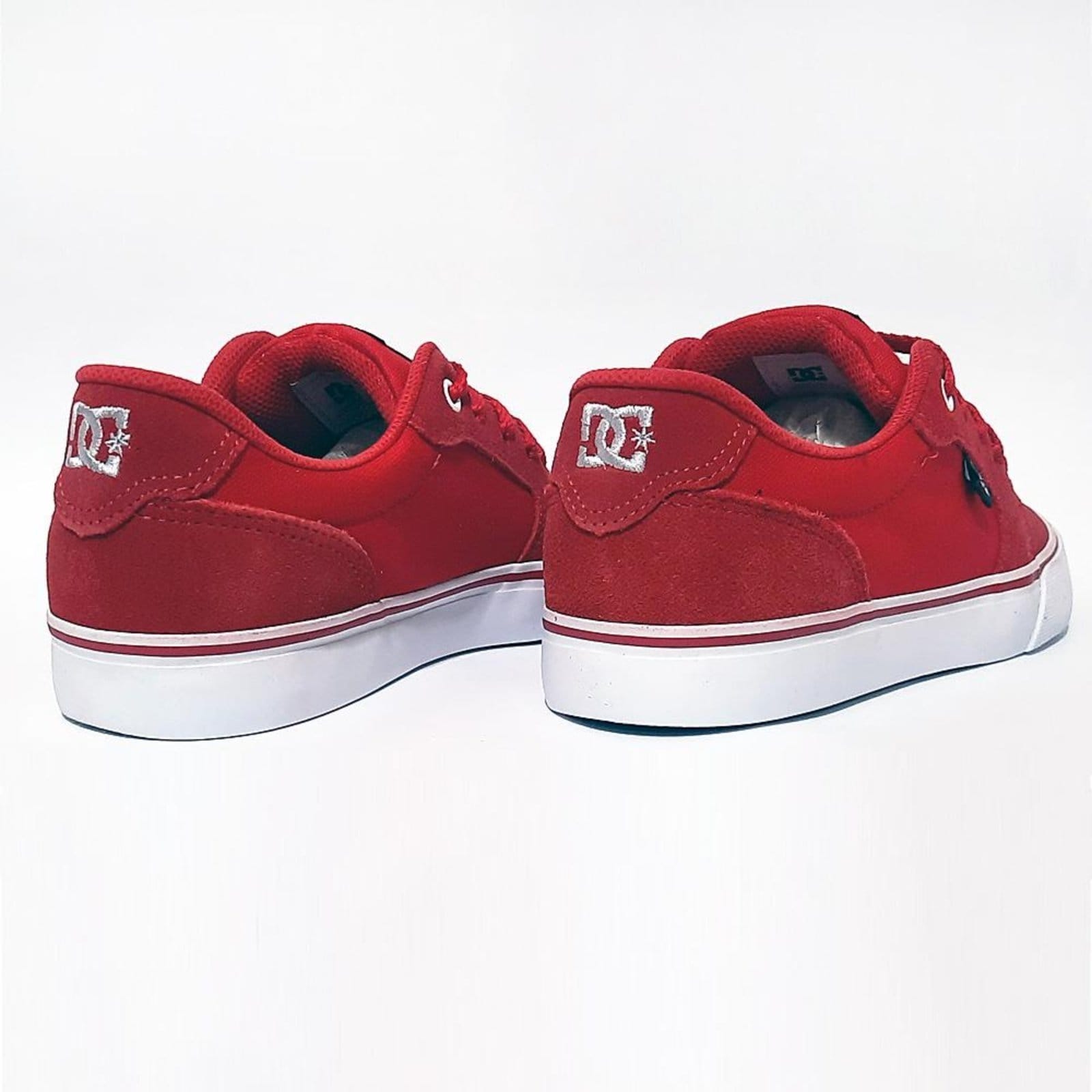 Vista 2 Tênis DC Shoes DC Anvil LA WT24 Red/Red/White DC Shoes vermelho red