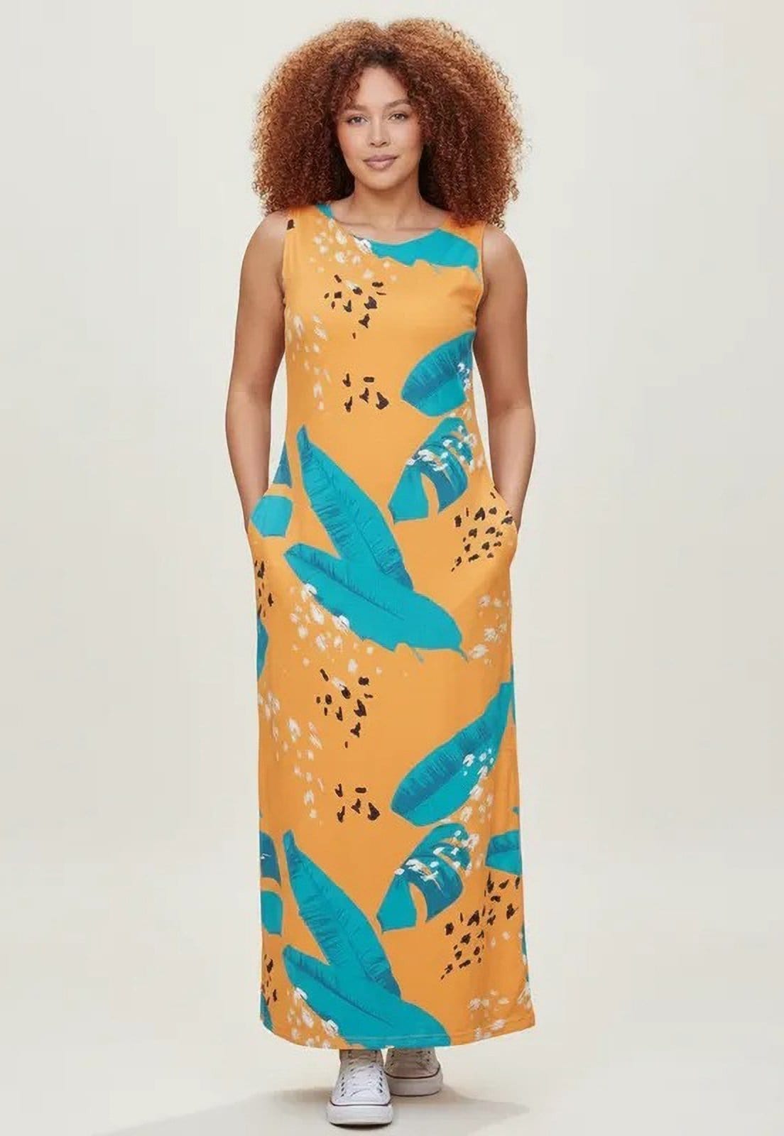 Vista principal Vestido CabanaFree Longo Plano com Bolso Estampa Aurora Botânica Cabanafree estampado