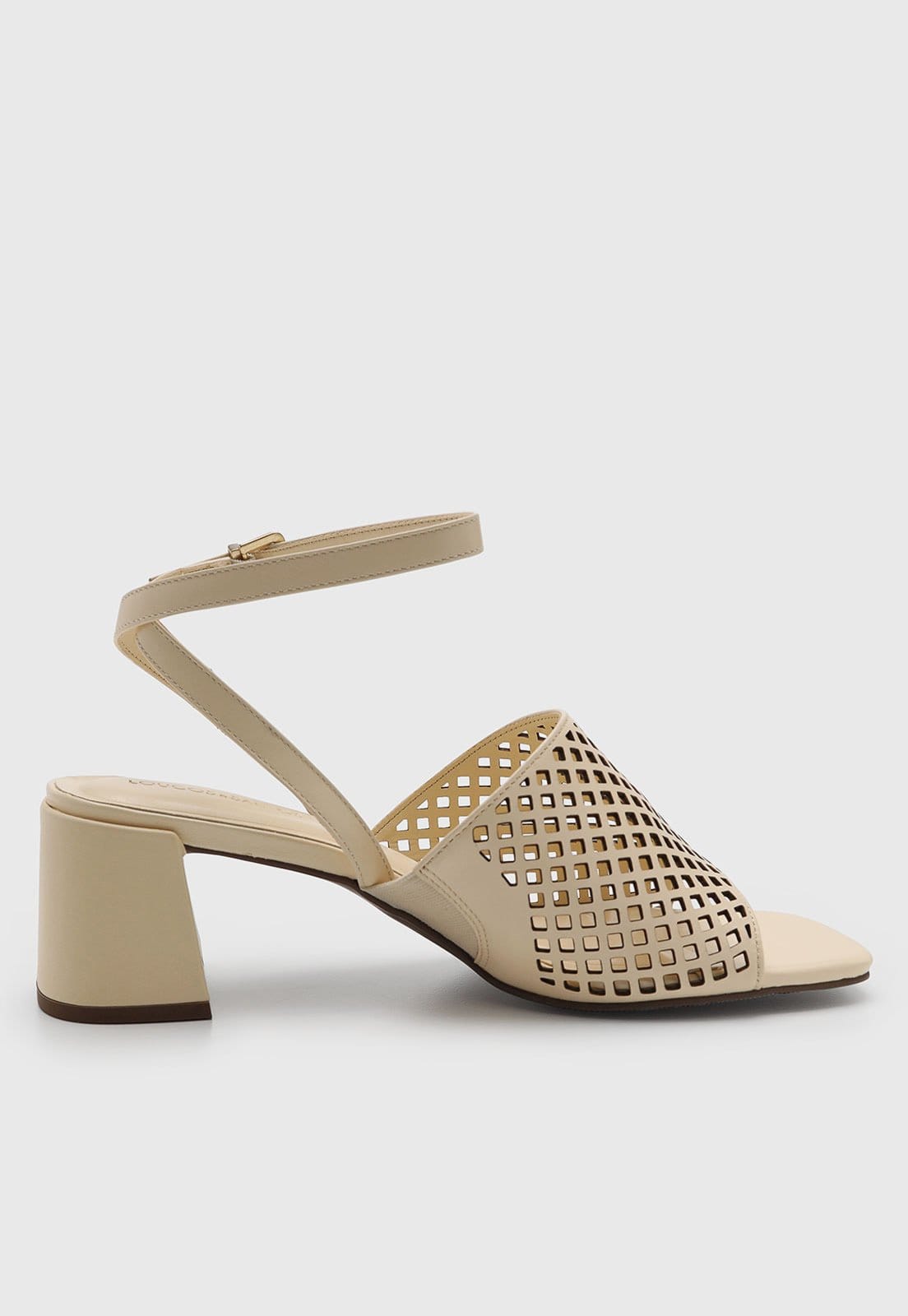 Vista 2 Sandália Feminina Loucos e Santos Salto Bloco Recortes Amarela Loucos e Santos amarelo