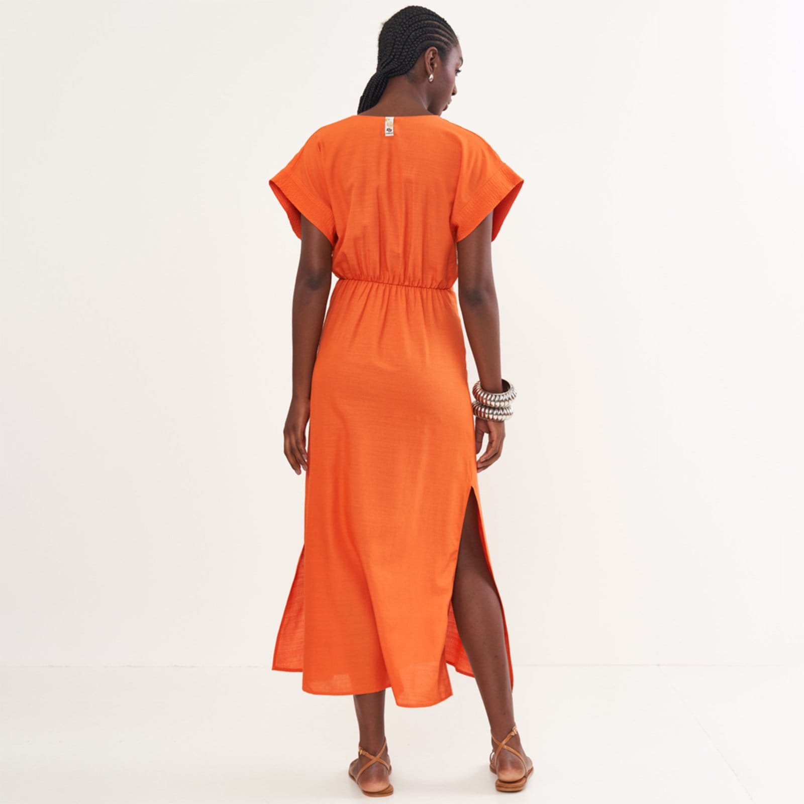 Vista 2 Vestido Super Mid Colcci Decote Pr26 Feminino Colcci laranja