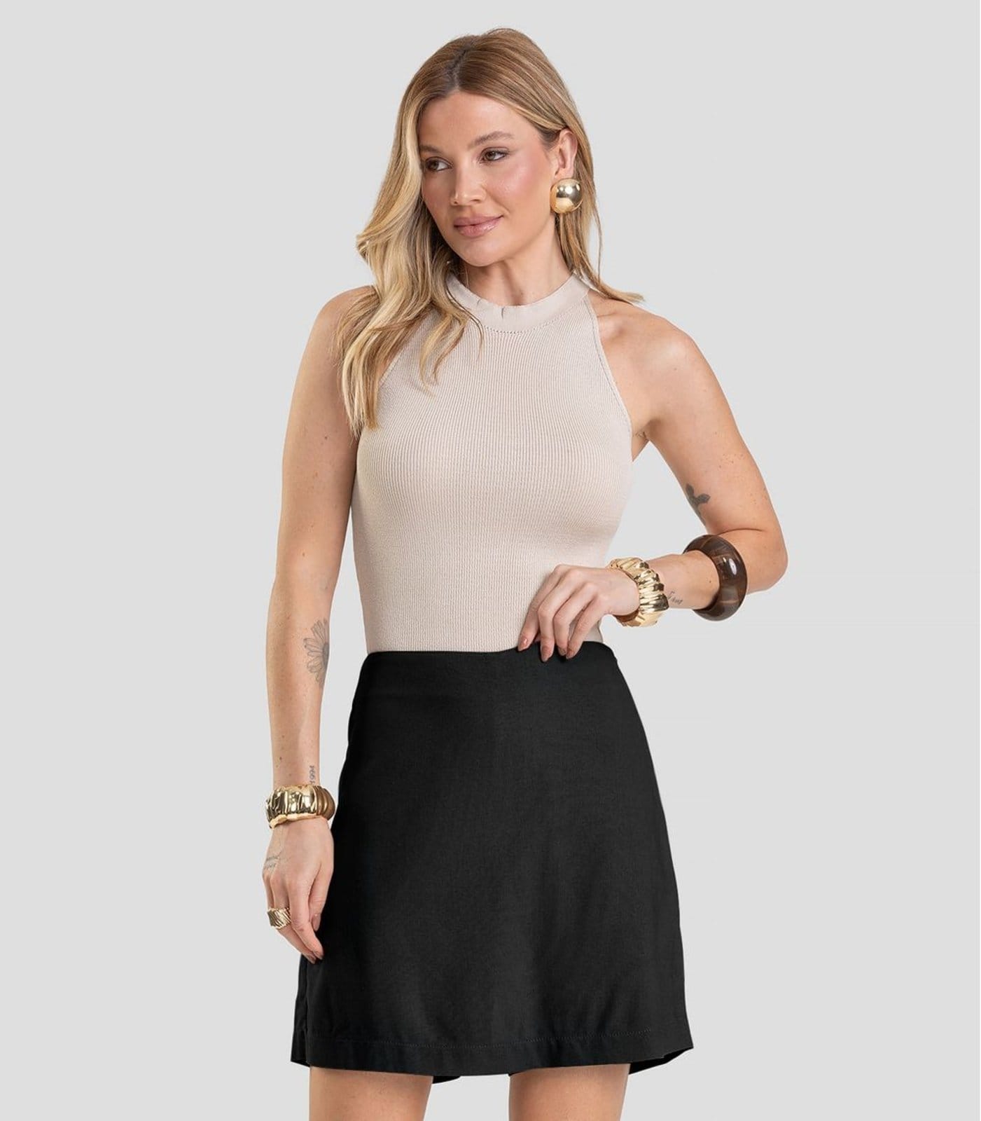 Shorts Saia Feminino em Tecido Linho Dianna