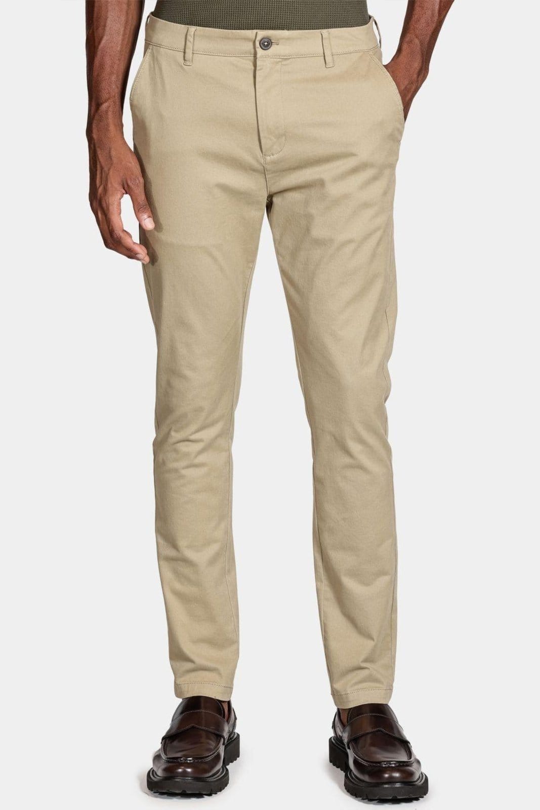 Vista principal Calça Aramis Chino Clássica Cáqui Aramis bege