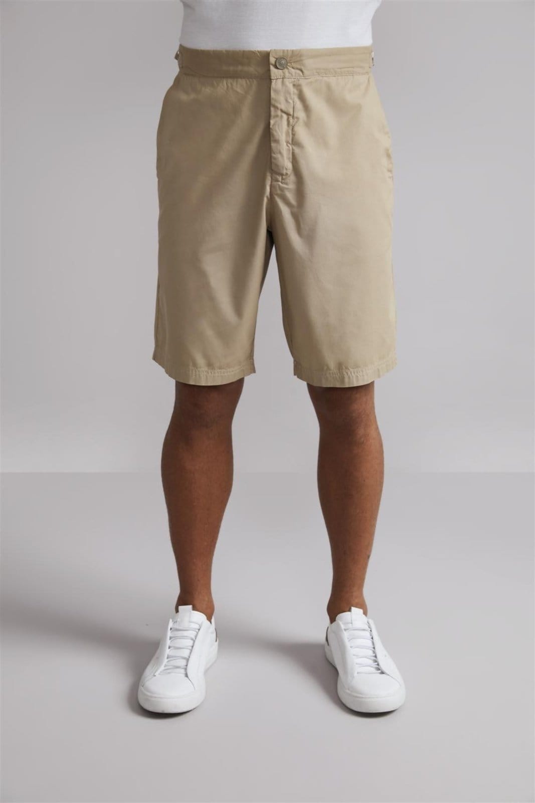 Vista principal HIGHSTIL Bermuda Chino Slim Fit - Khaki HIGHSTIL verde oliva khaki