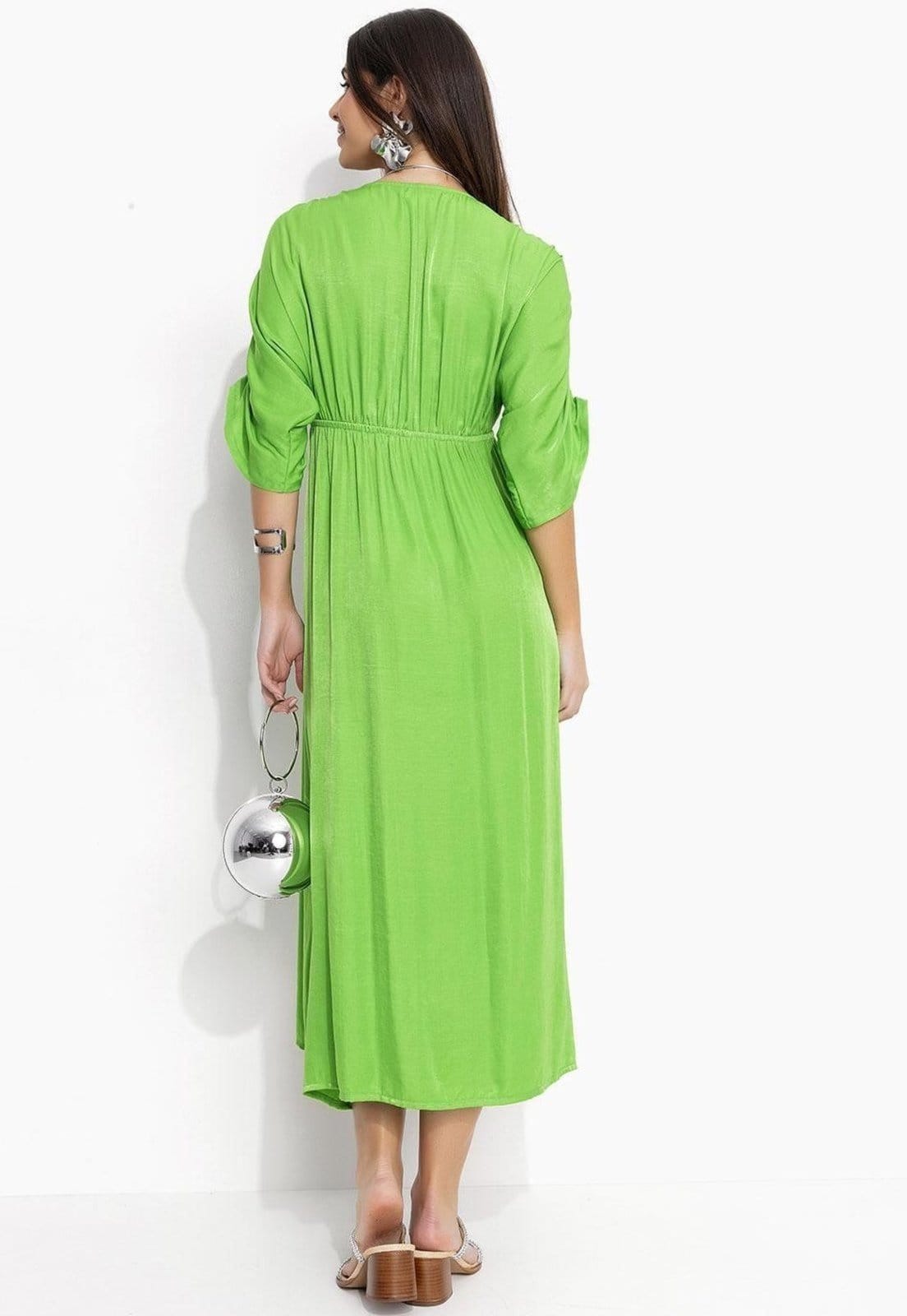 Vista 2 Vestido Em Tecido Acetinado De Viscose Quintess verde