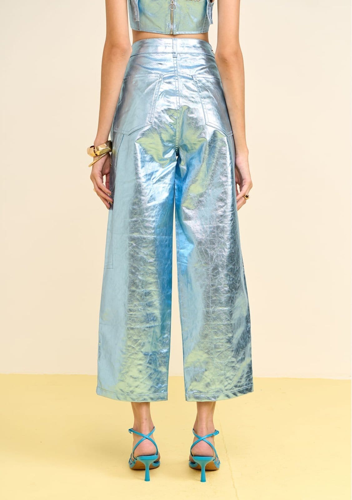 Vista 2 Calça Zinco Cenoura Alta Zinco azul