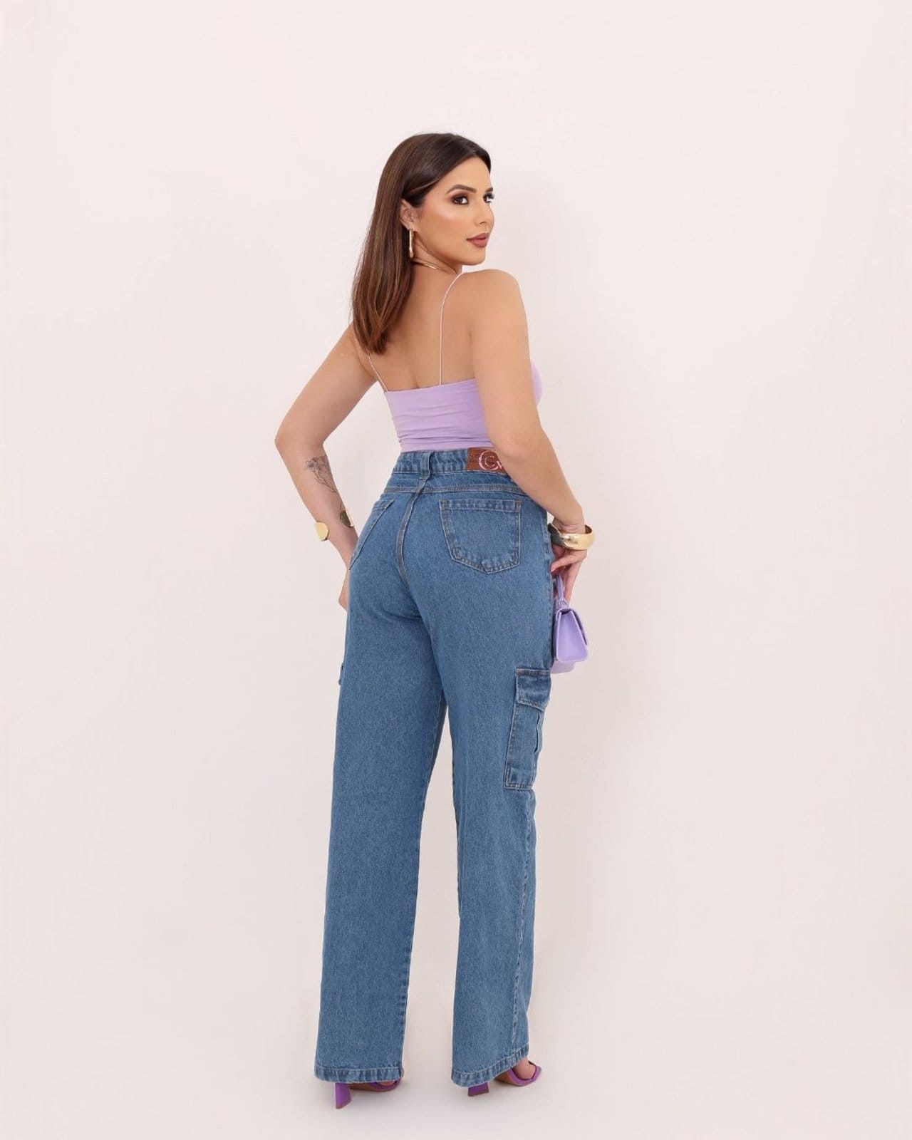 Vista 2 Calça Wide Leg Cargo Feminina CCW CENTRAL Confortavel e Pratica CCW CENTRAL CAPITAL WEAR azul/jeans azul