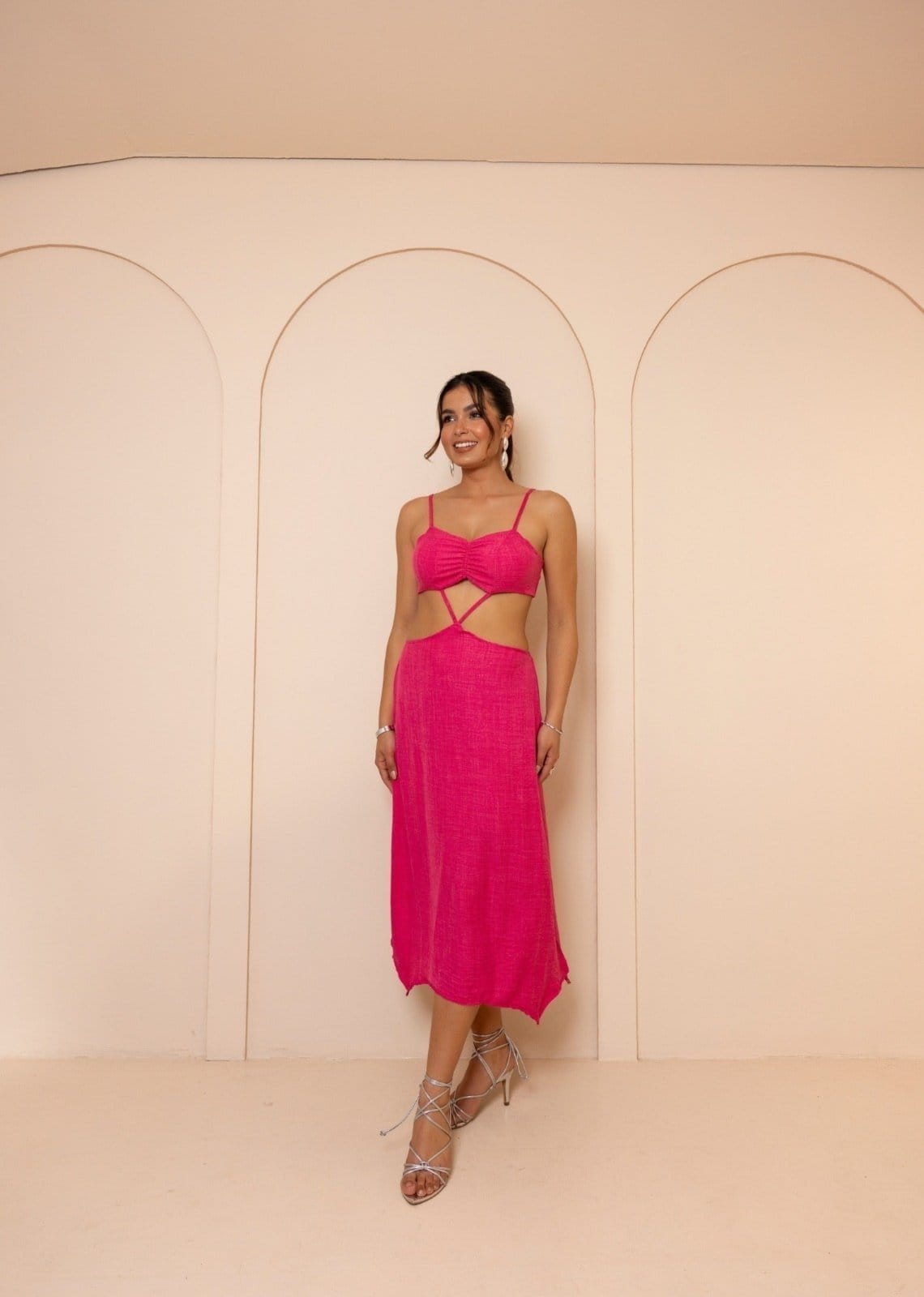 Vista principal Vestido Abertura Laço Amanda Cia do Vestido pink