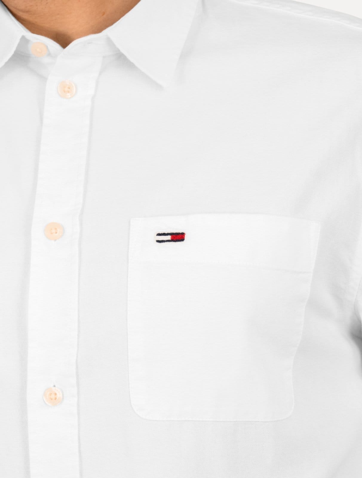 Vista 2 Camisa Tommy Jeans Masculina Regular Classic Oxford Pocket Branca Tommy Jeans branco