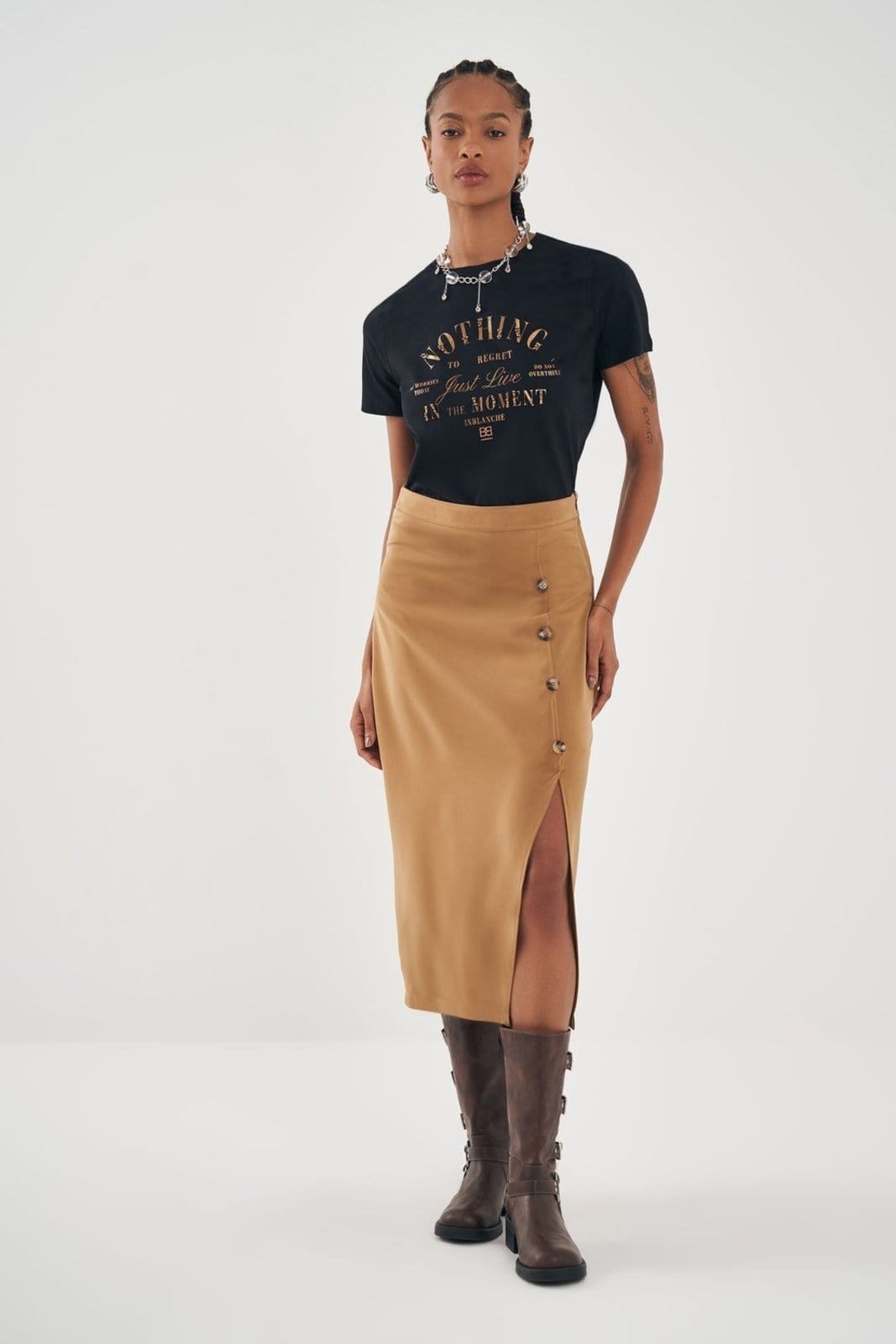 Saia Midi Fenda Lateral Feminina