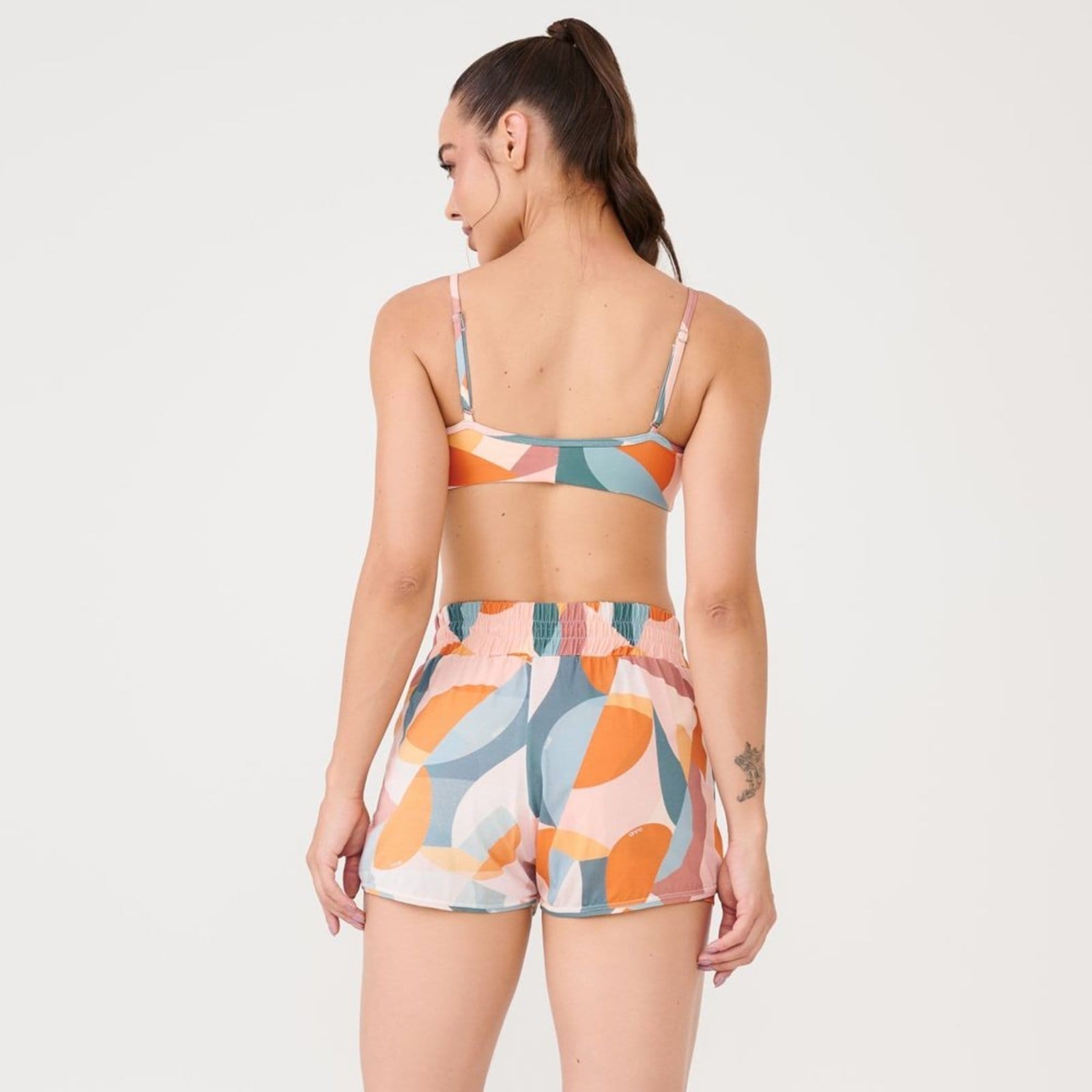 Vista 2 Short Transpassado Estampa Moves Poliamida Soft Donna Carioca estampado