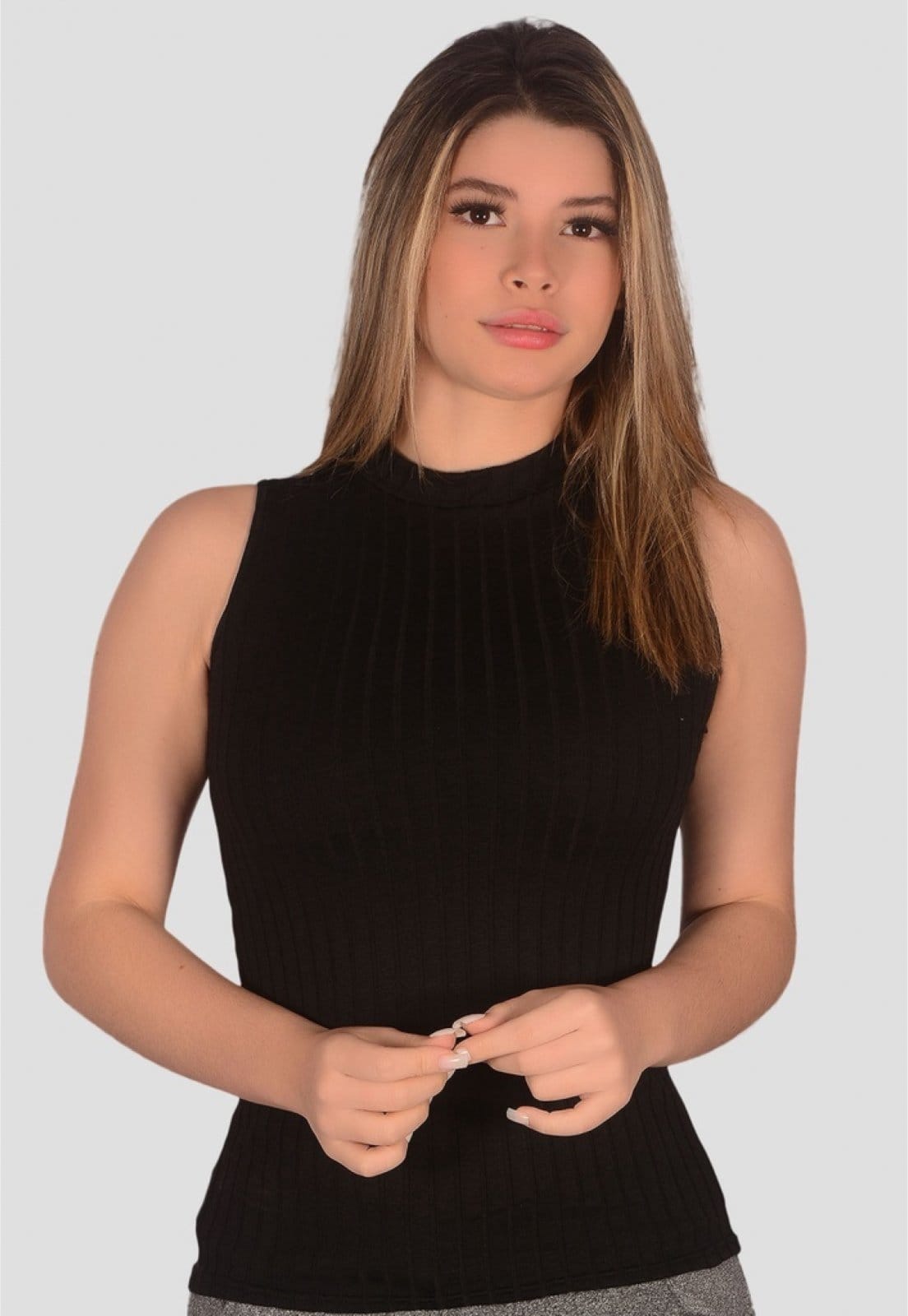 Vista 2 Kit 3 Peças Regata Canelada St Madame preto