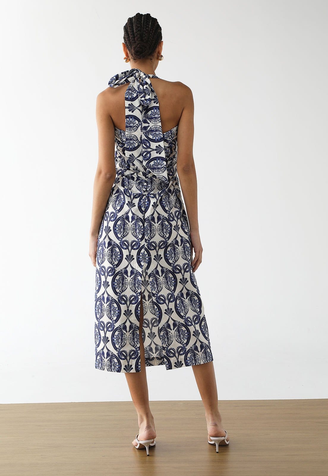 Vista 2 Vestido Feminino FARM Midi Estampa Botânica FARM branco