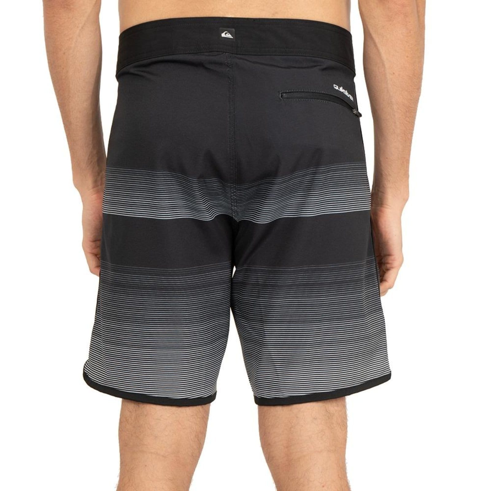 Bermuda Quiksilver Everyday Scallop Tijuana 18 SM26