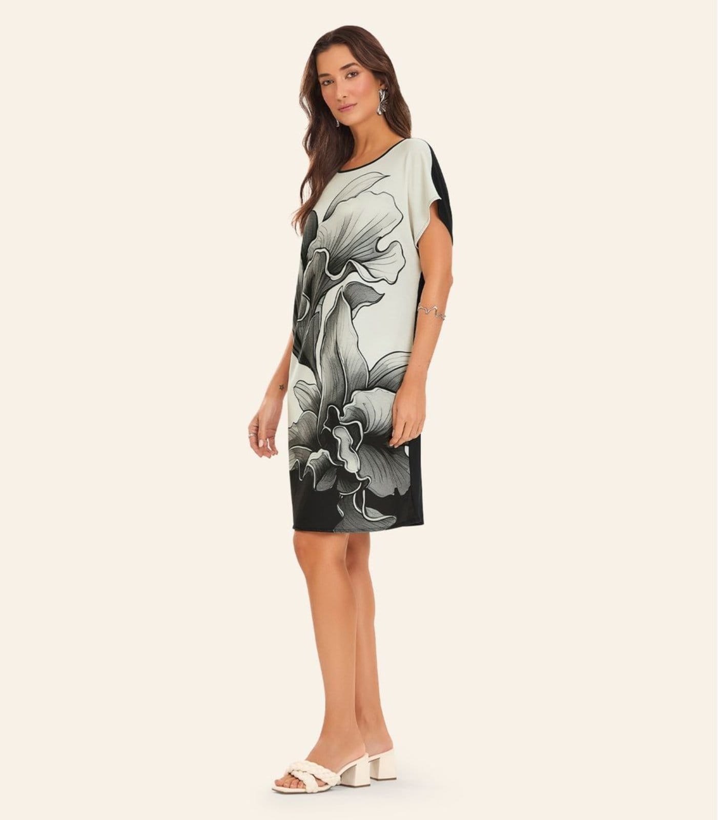 Vista 2 Vestido Curto Feminino Poly Flex Rovitex Rovitex preto