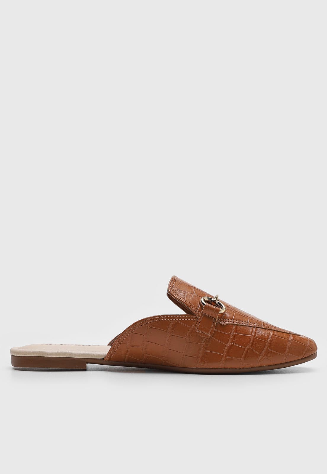 Vista 2 Mocassim Mule Feminino cê Fivela Croco BEBECÊ caramelo