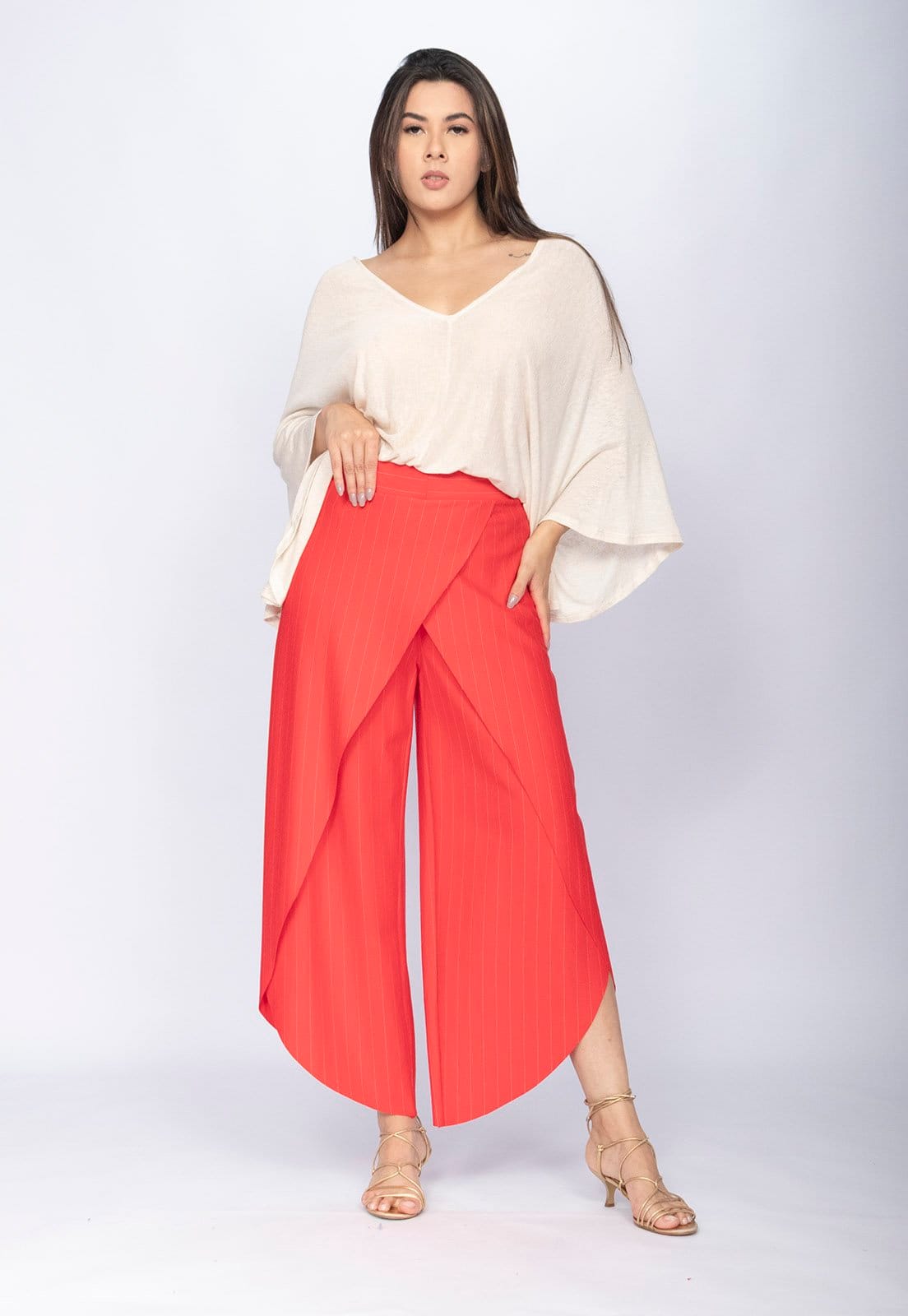 Calça Amazonia Vital Pantacourt Garatéa Transpassada Risca de Giz