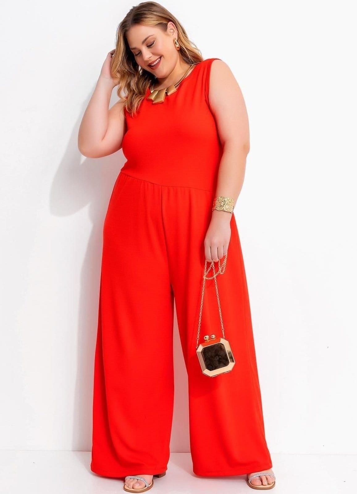 Macacão Em Malha Rústica.