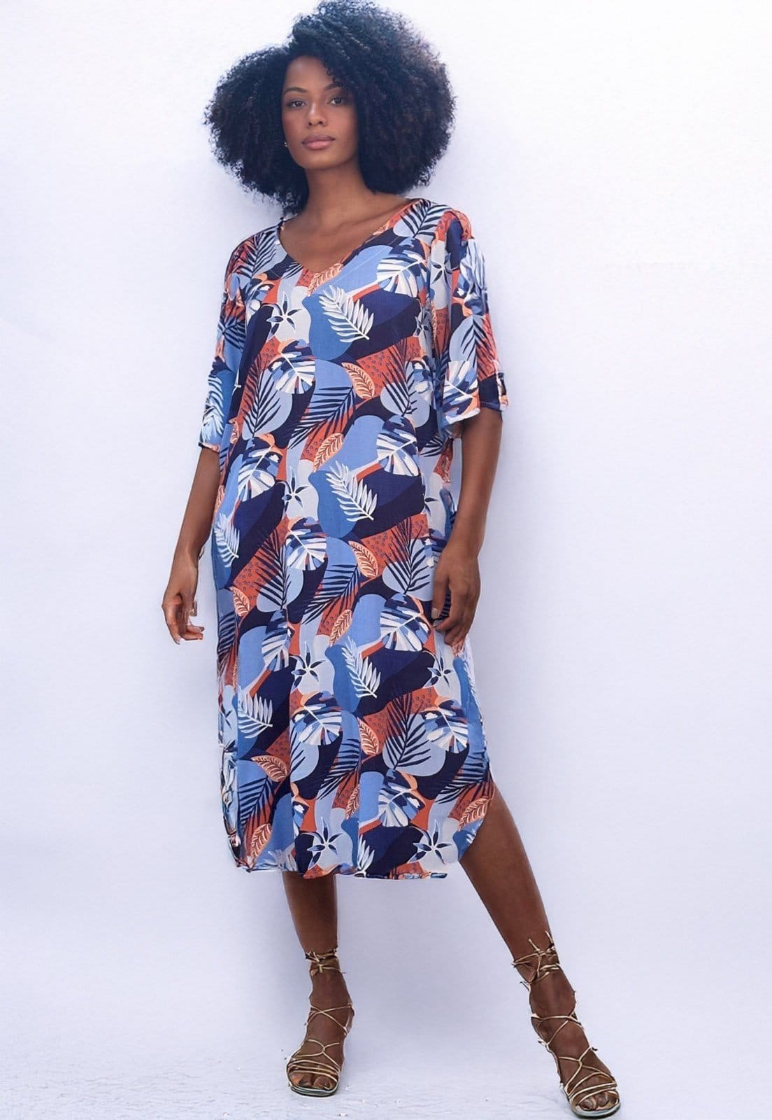 Vista 2 Vestido Midi Amazonia Vital Abapã Plano com Bolso Estampa Jardim Celeste Amazonia Vital amarelo/bordô/estampado/laranja celeste