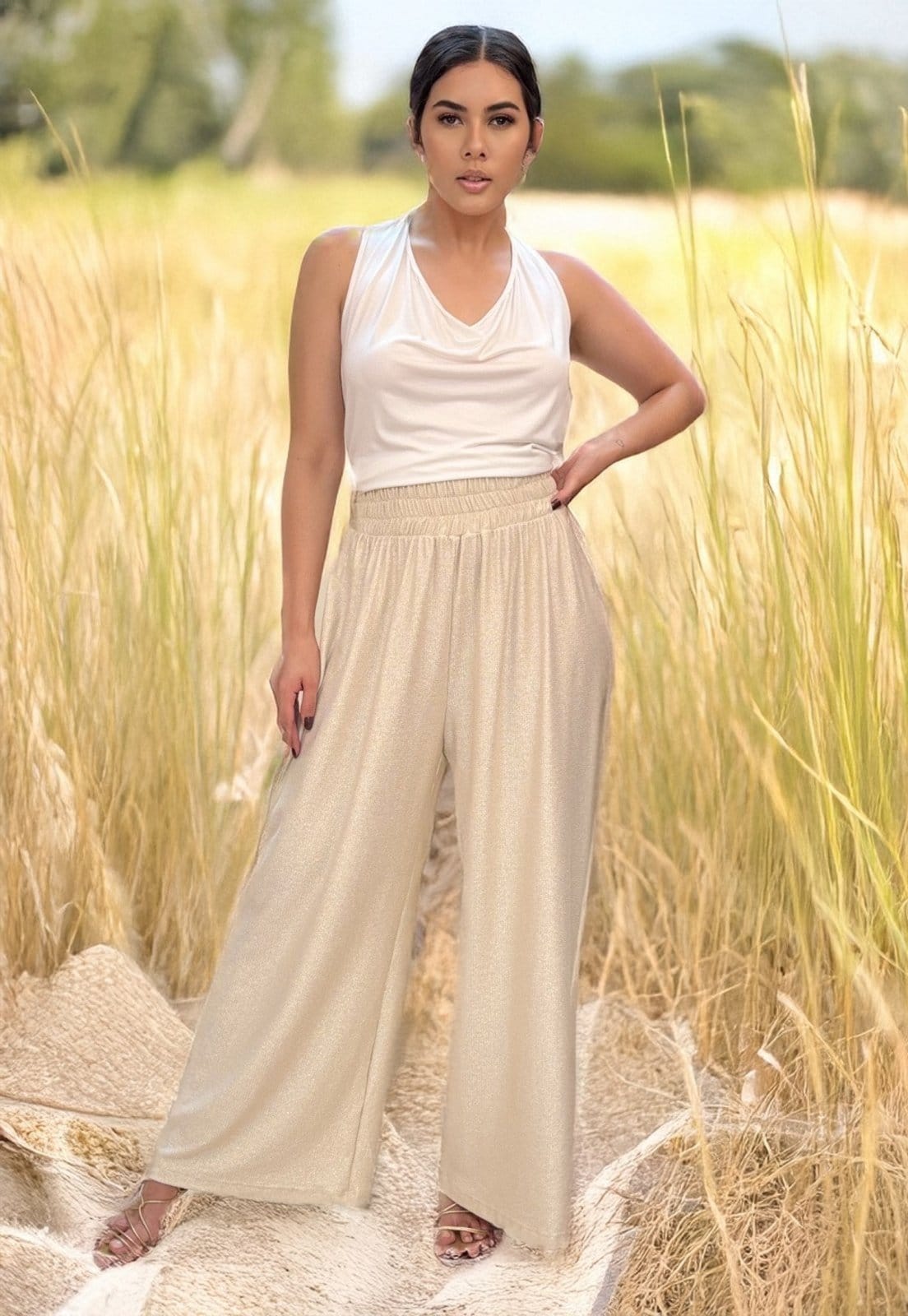 Vista principal Calça Pantalona Dourada Amazonia Vital dourado