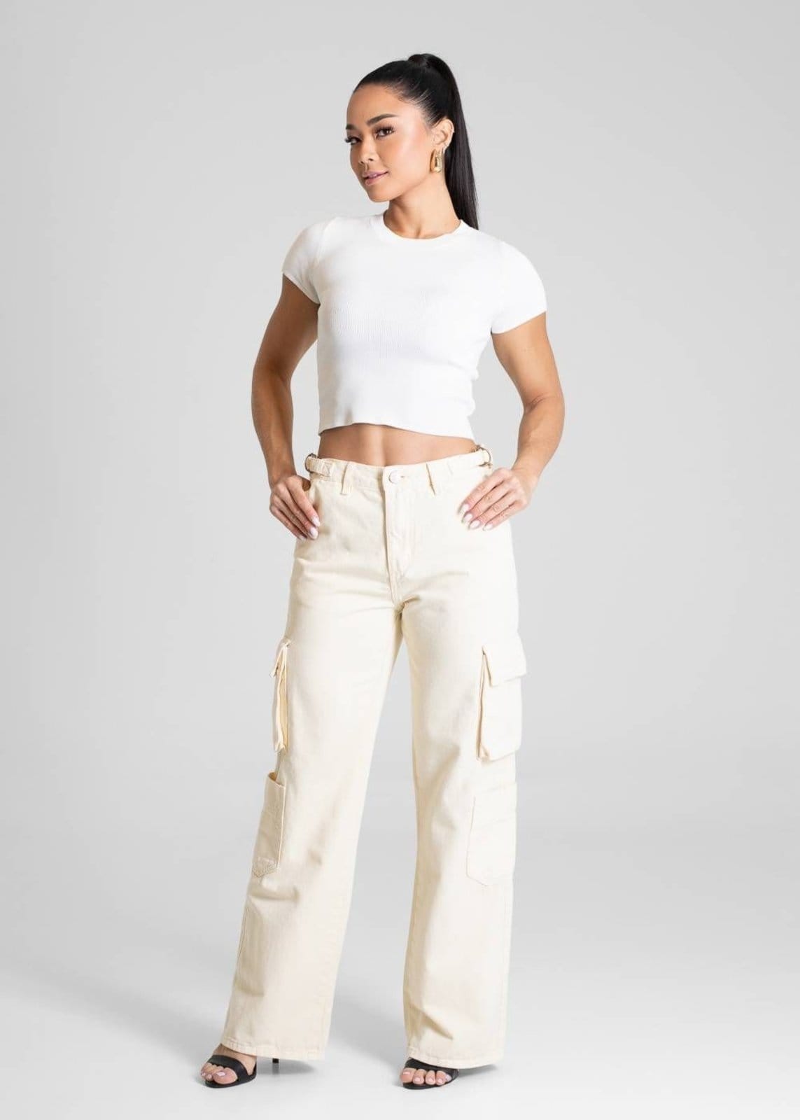 Vista 2 Calça Sarja Sawary Wide Leg - 281529 Sawary amarelo