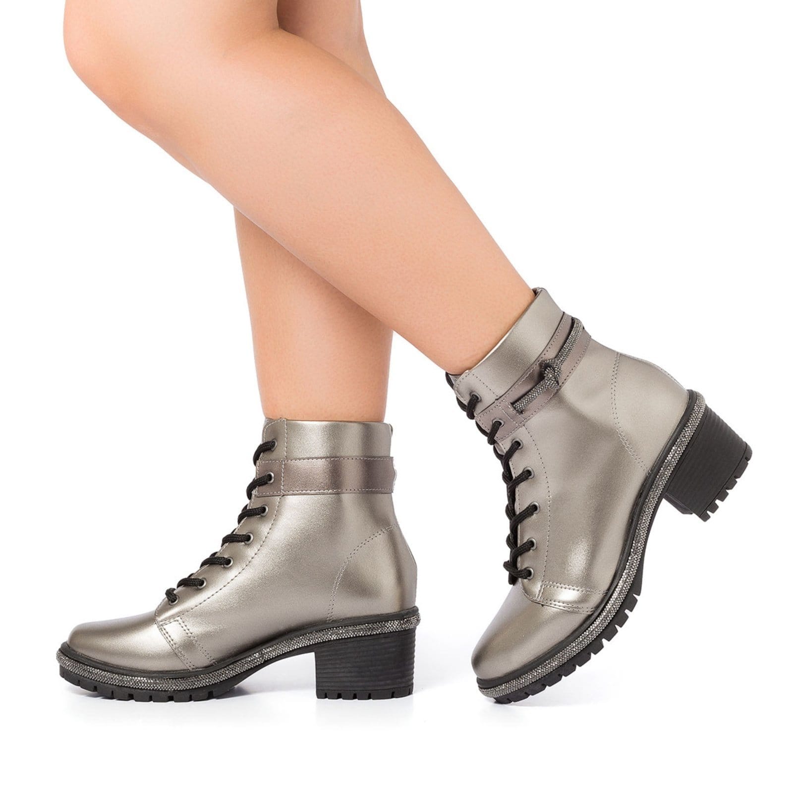 Bota Stessy Shoes Coturno Feminino Cano Curto Strass Tratorada Saltinho