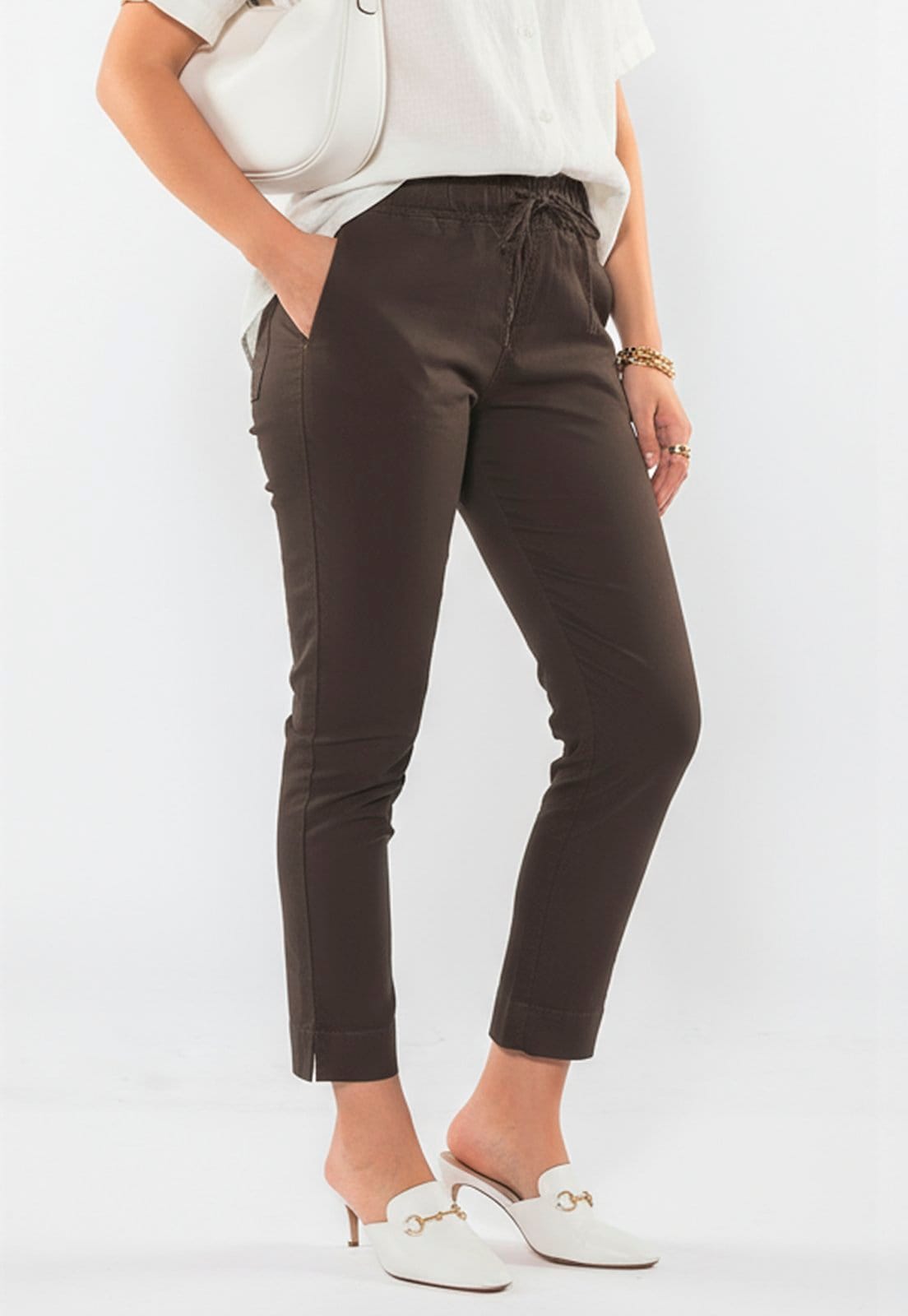 Calça Sarja Feminina Cintura Alta com Elastano e Amarração Conforto e Estilo Casual Militar