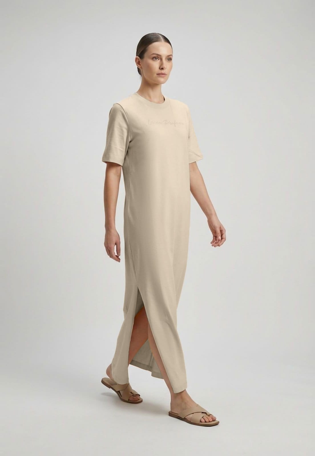 Vista principal Vestido T-Dress Feminino Lança Perfume Super Midi Off-White Lança Perfume off-white white