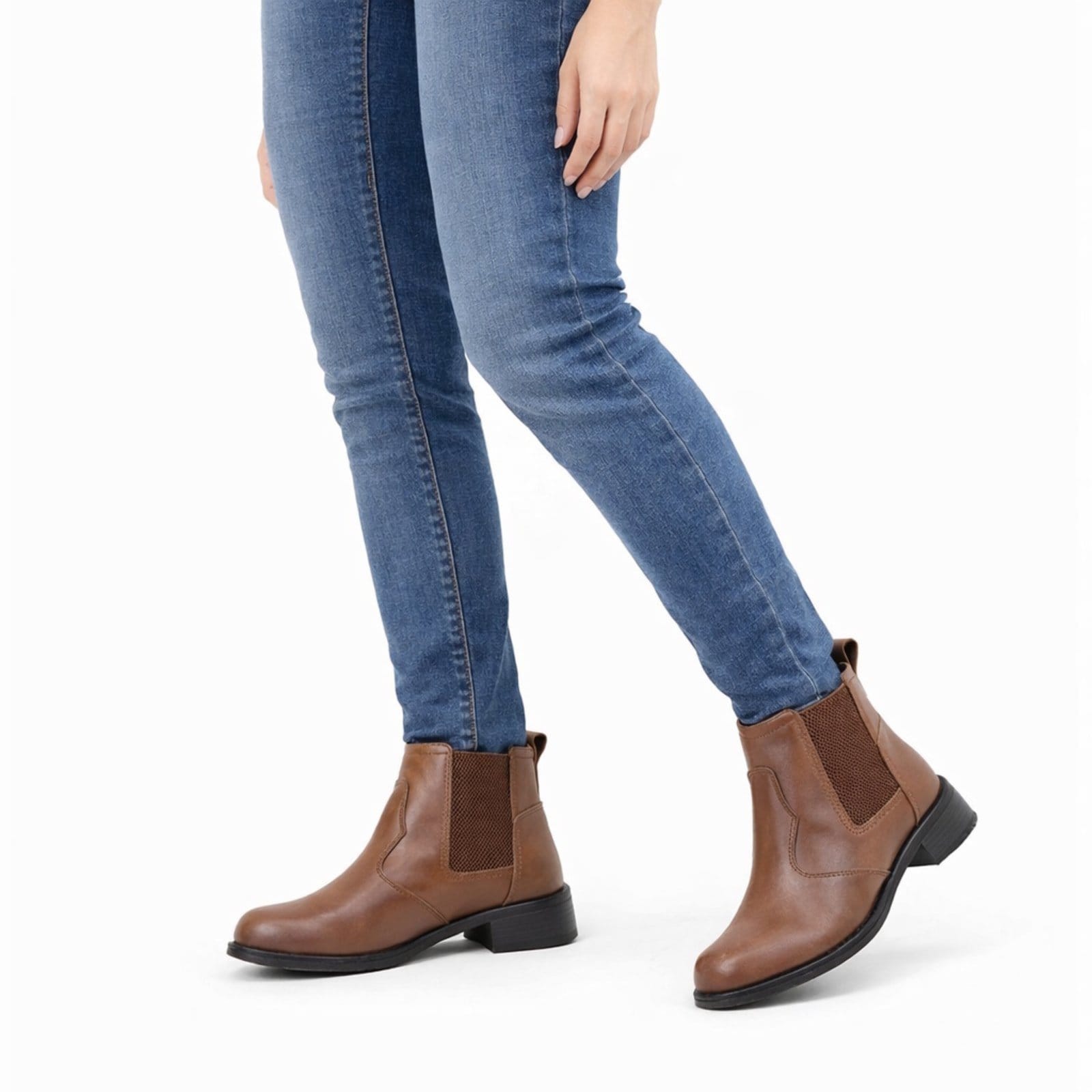 Vista principal Bota Feminina Cano Curto Casual Moderna Confortavel Dia Dia Capuccino Bia Ramos marrom