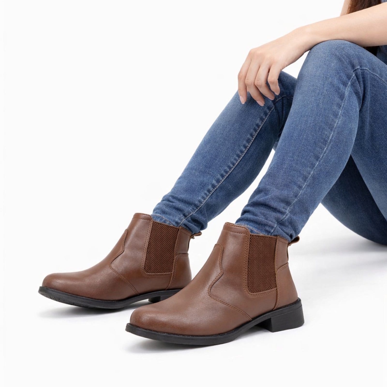 Vista 2 Bota Feminina Cano Curto Casual Moderna Confortavel Dia Dia Capuccino Bia Ramos marrom