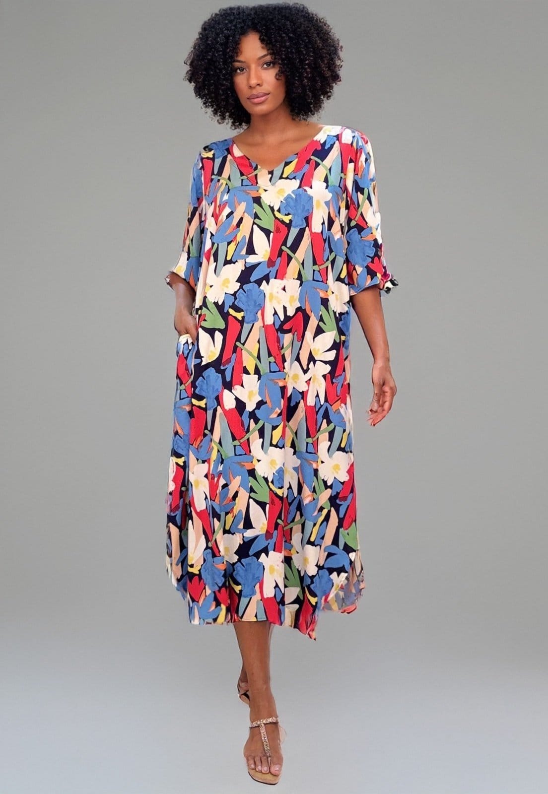 Vestido Midi Amazonia Vital Plano com Bolso Estampa Floresce