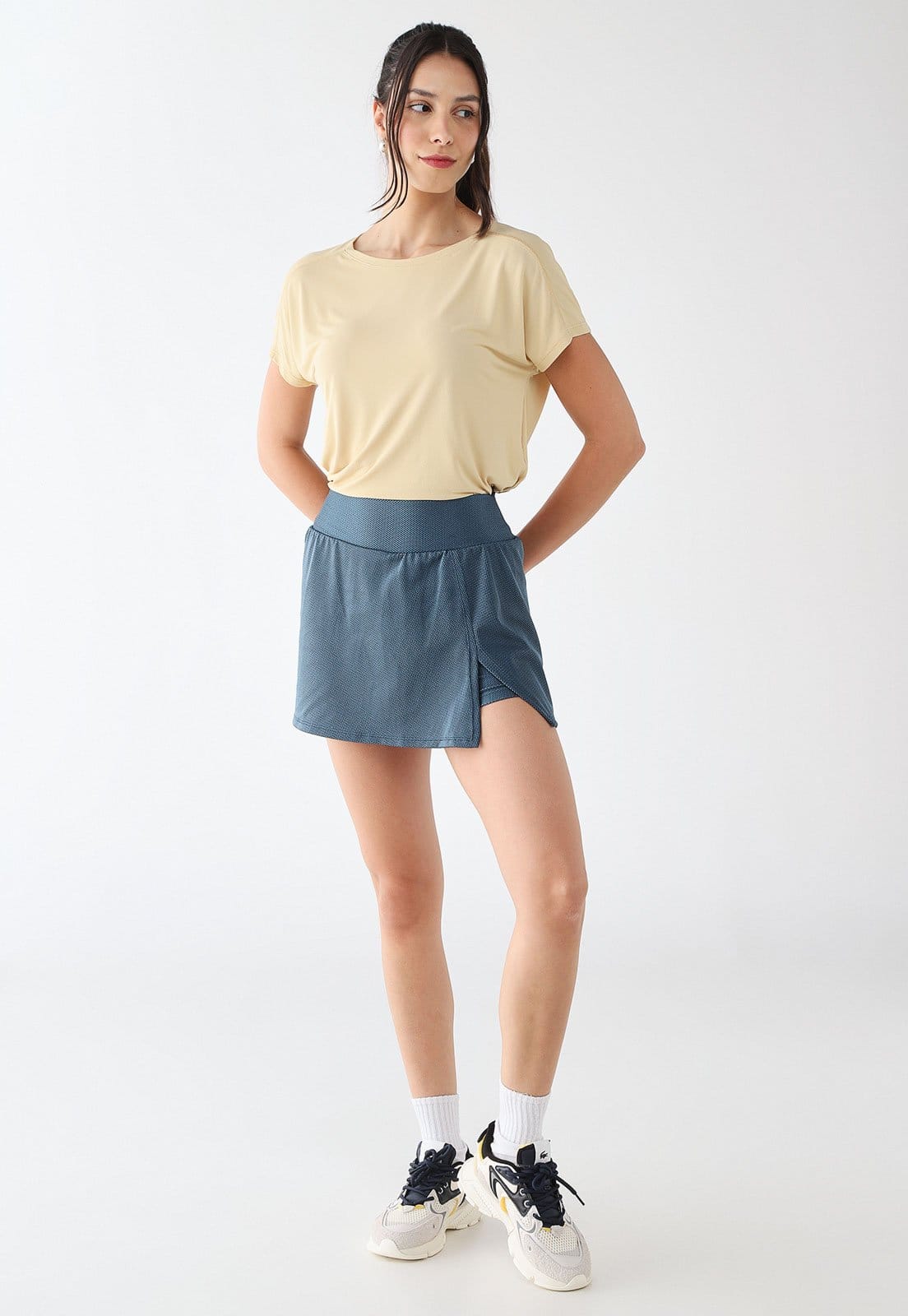 Vista 2 Saia Shorts Feminina HOPE RESORT Fenda HOPE RESORT azul