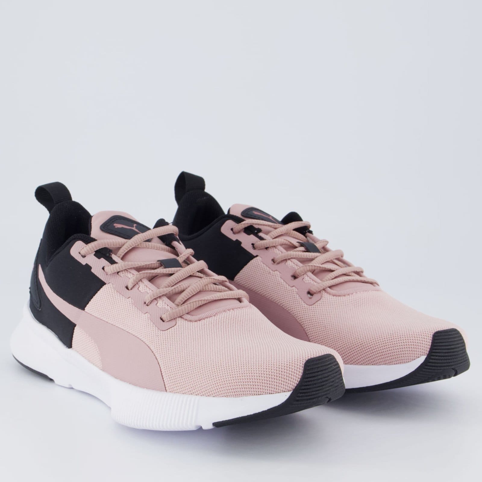 Vista 2 Tenis Puma Flyer Runner Mesh WNS Feminino Rose e Preto Puma rosa rose