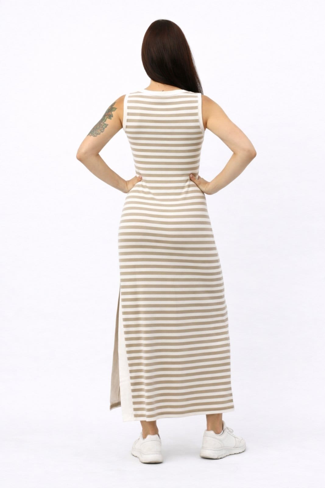 Vista 2 Vestido Longo Bicolor D Bell Outlet Fashion Fenda Listrado D BELL OUTLET FASHION branco/marrom