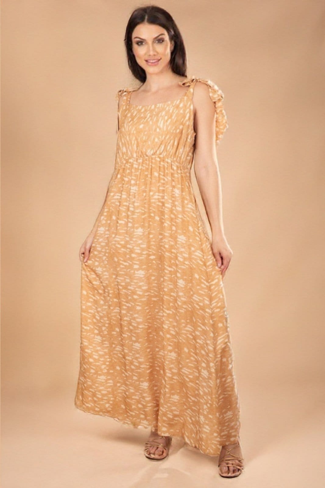 Vista principal Vestido Longo Apioba Viscose com Amarração no Ombro Dunas Do Nordeste Amazonia Vital amarelo