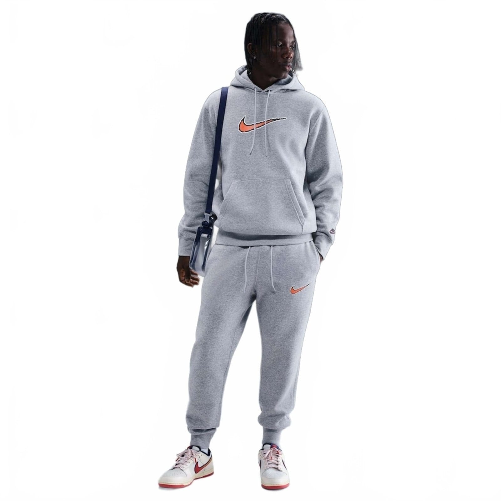 Vista principal Calça Nike Club Varsity Masculina Nike Cinza