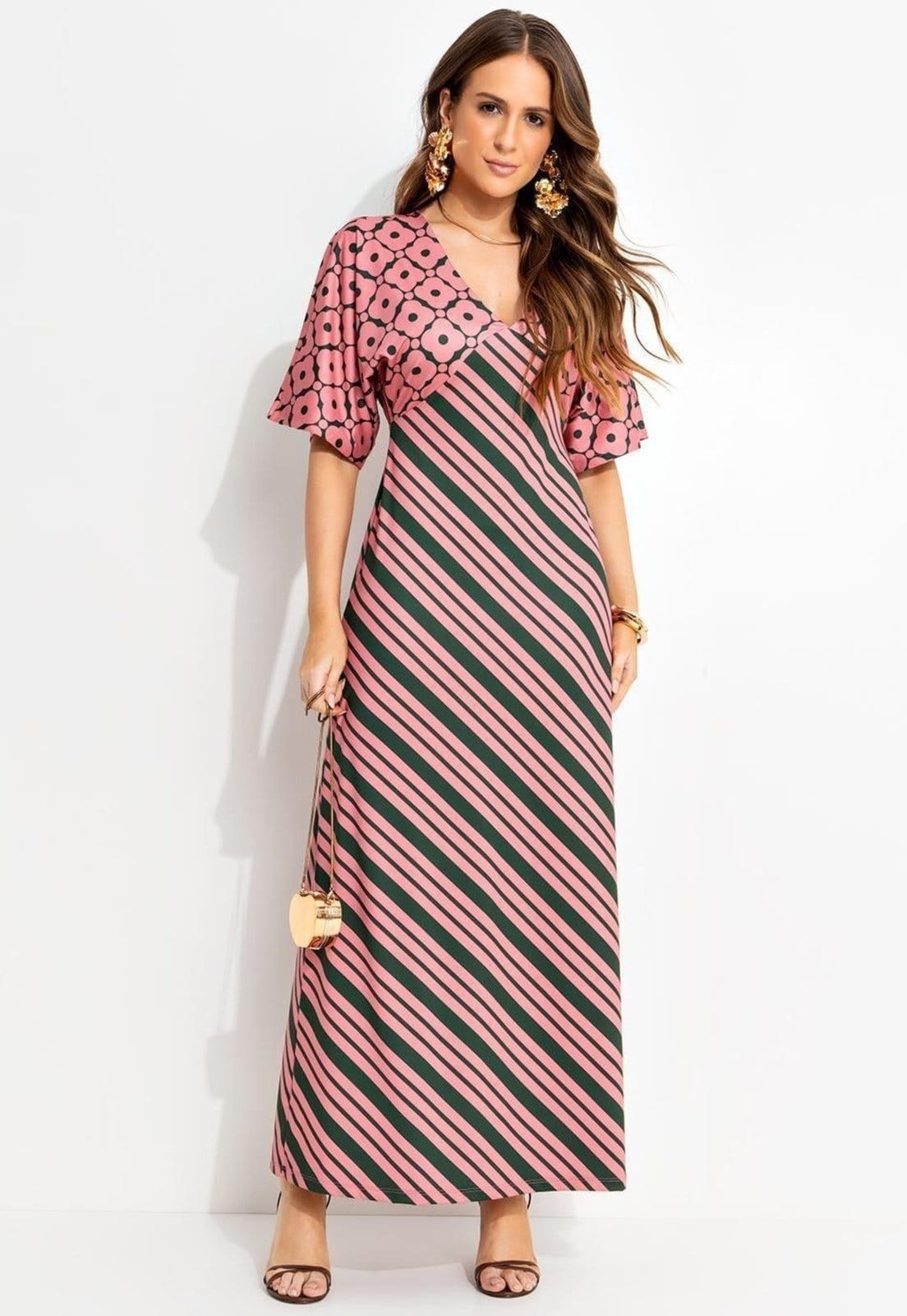 Vista 2 Vestido Em Malha Fria Listrado Bicolor Quintess rosa