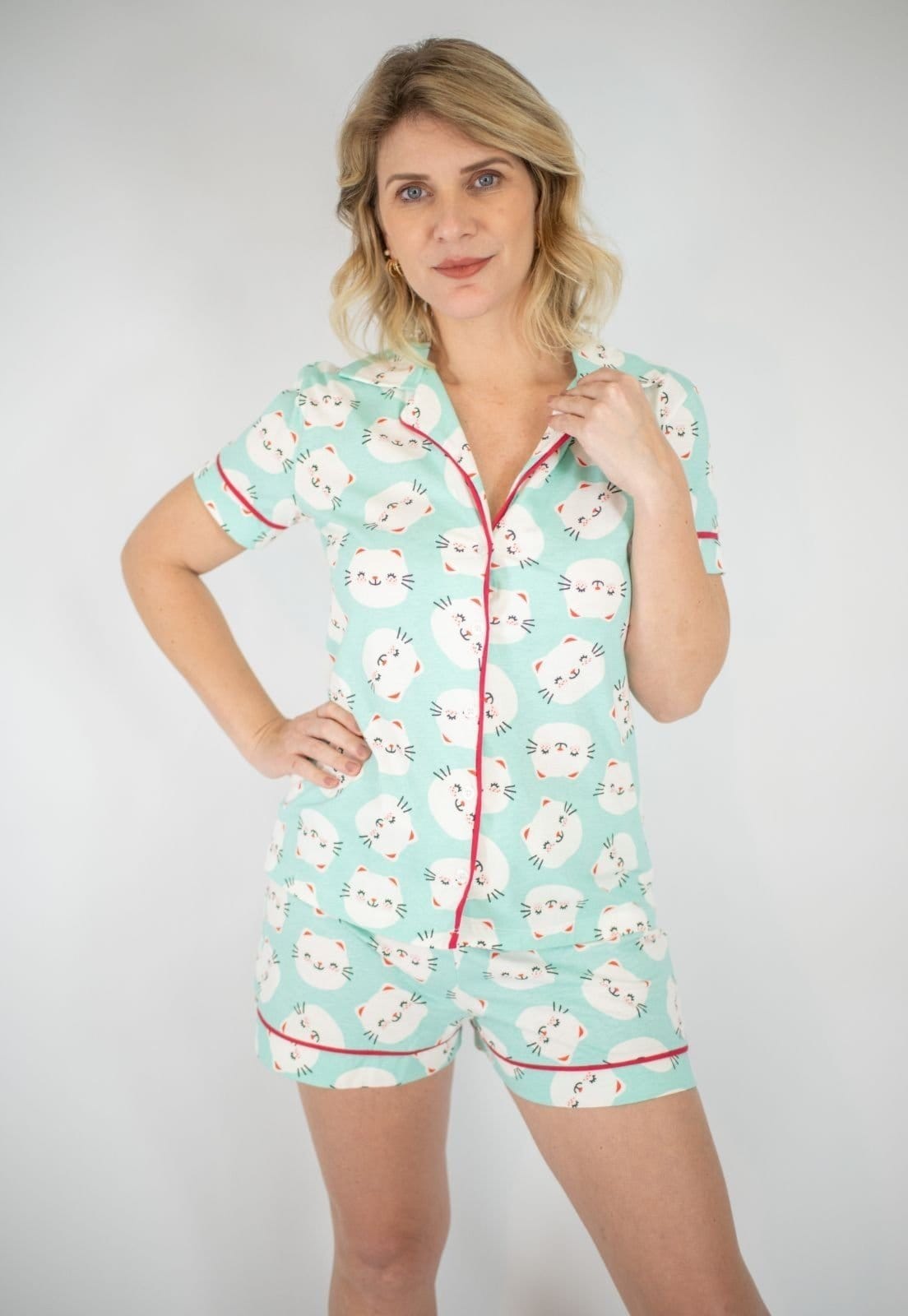 Vista 2 KIT Pijama Americano Curto Gatinhos + Pijama Americano Curto Lua Rosa Piante verde