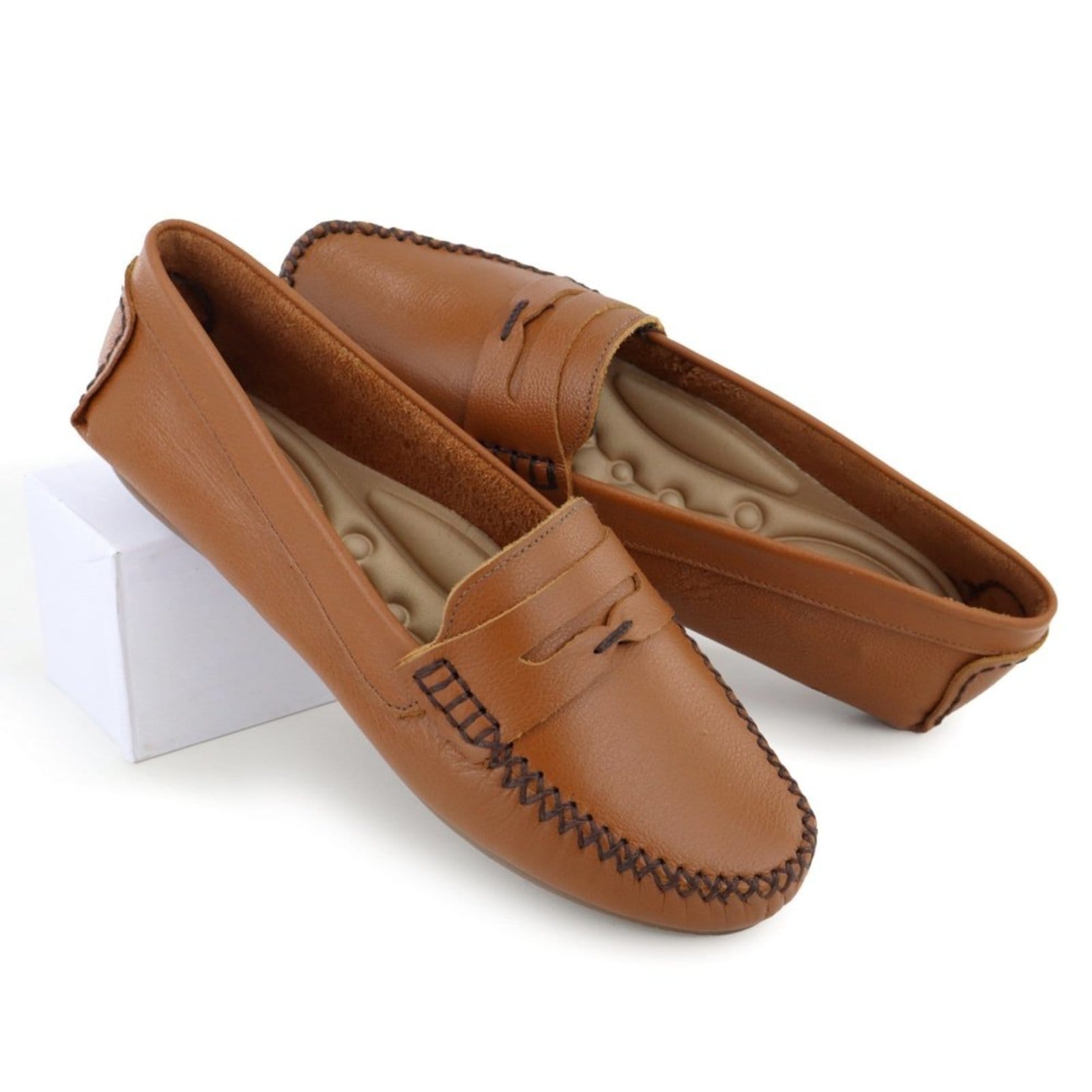 Vista 2 Mocassim Drive Feminino em Couro Whisky Yes Basic marrom