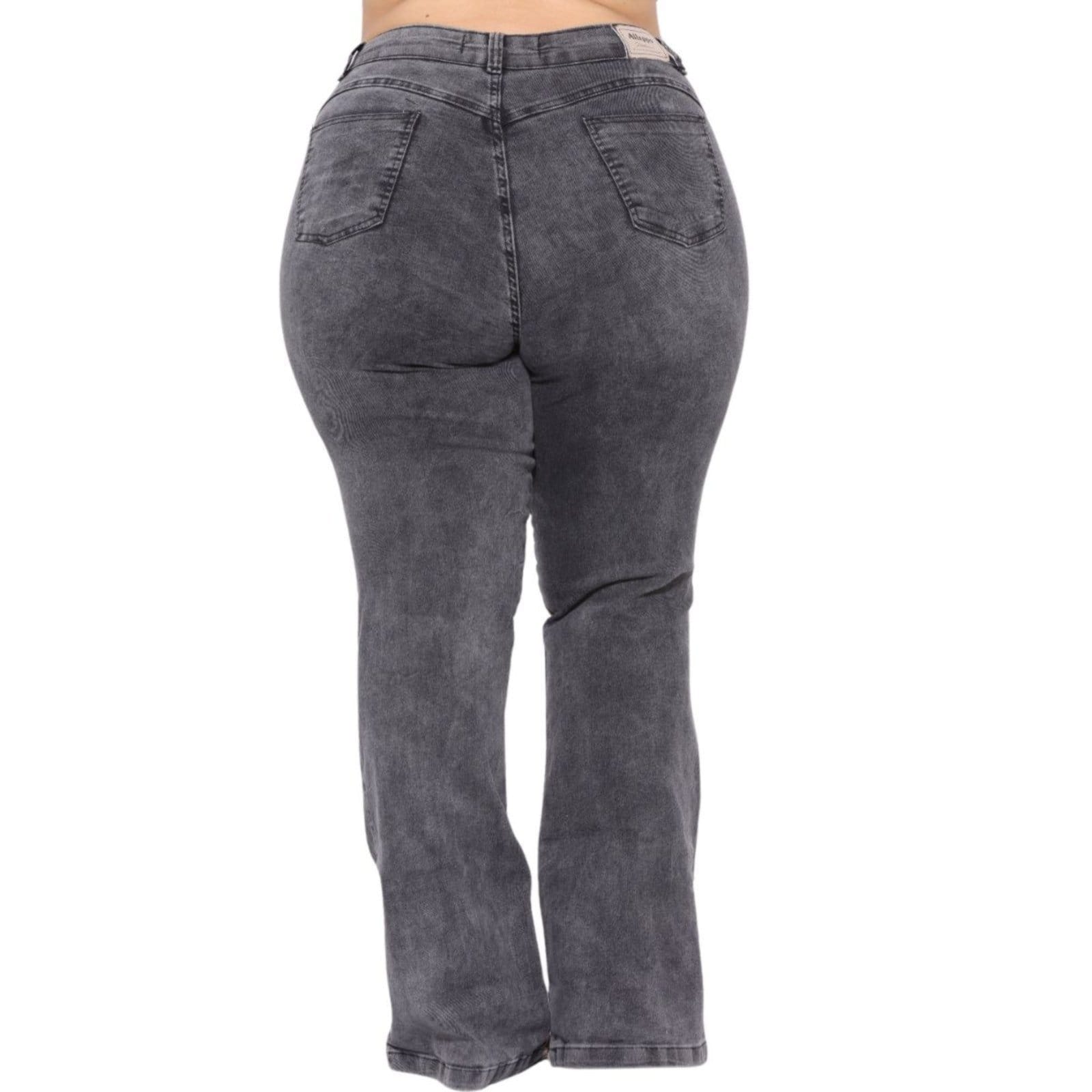 Vista 2 Calça feminina Plus Size Flare Escura Alleppo Jeans cinza